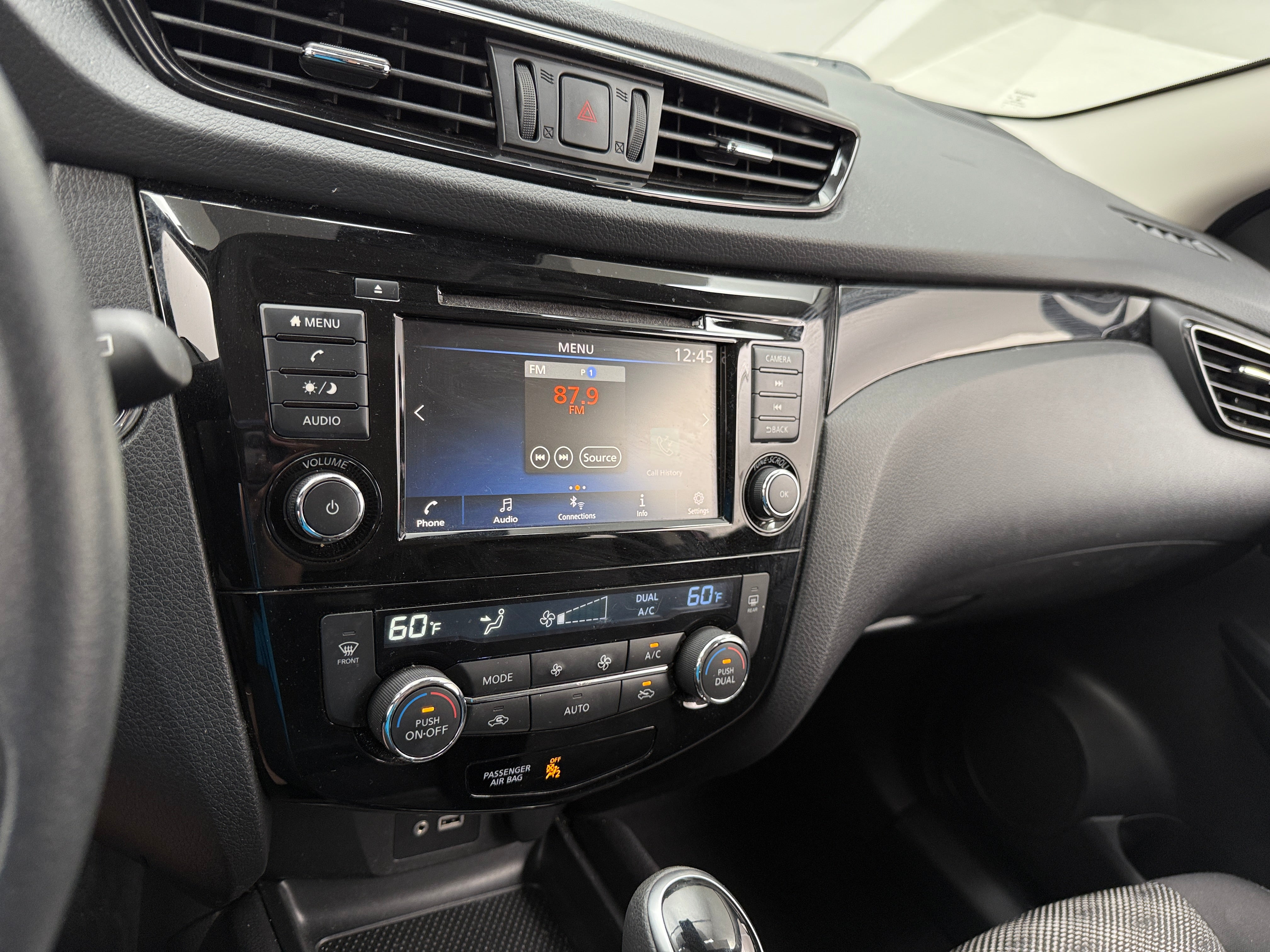 2020 Nissan Rogue Sport SV 4