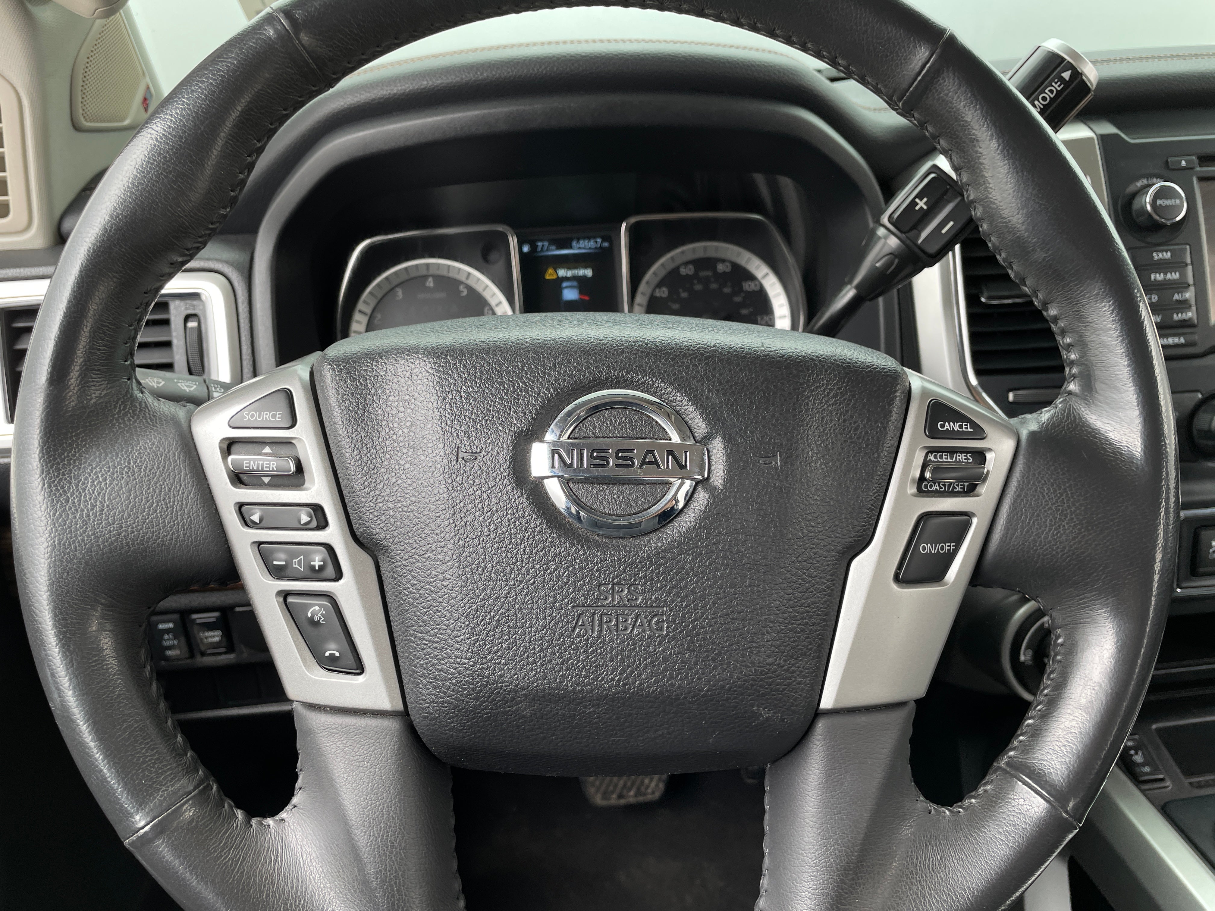 2017 Nissan Titan SL 4