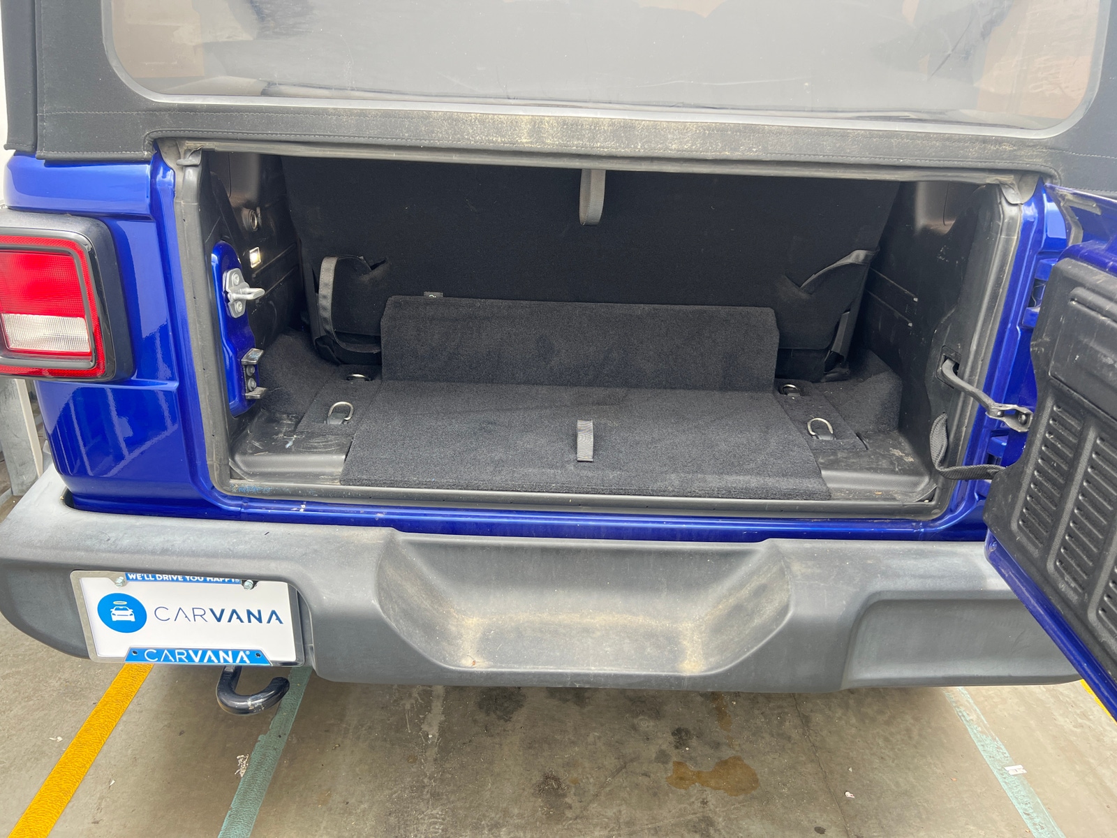Thumbnail: 2019 Jeep Wrangler - 7