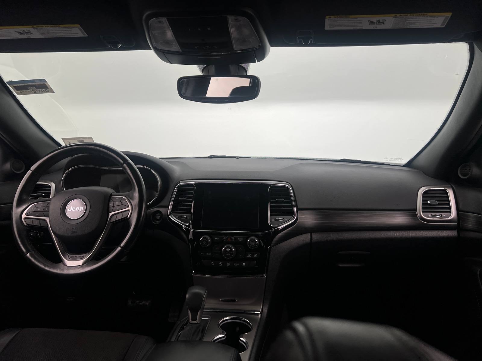 Thumbnail: 2019 Jeep Grand Cherokee - 3