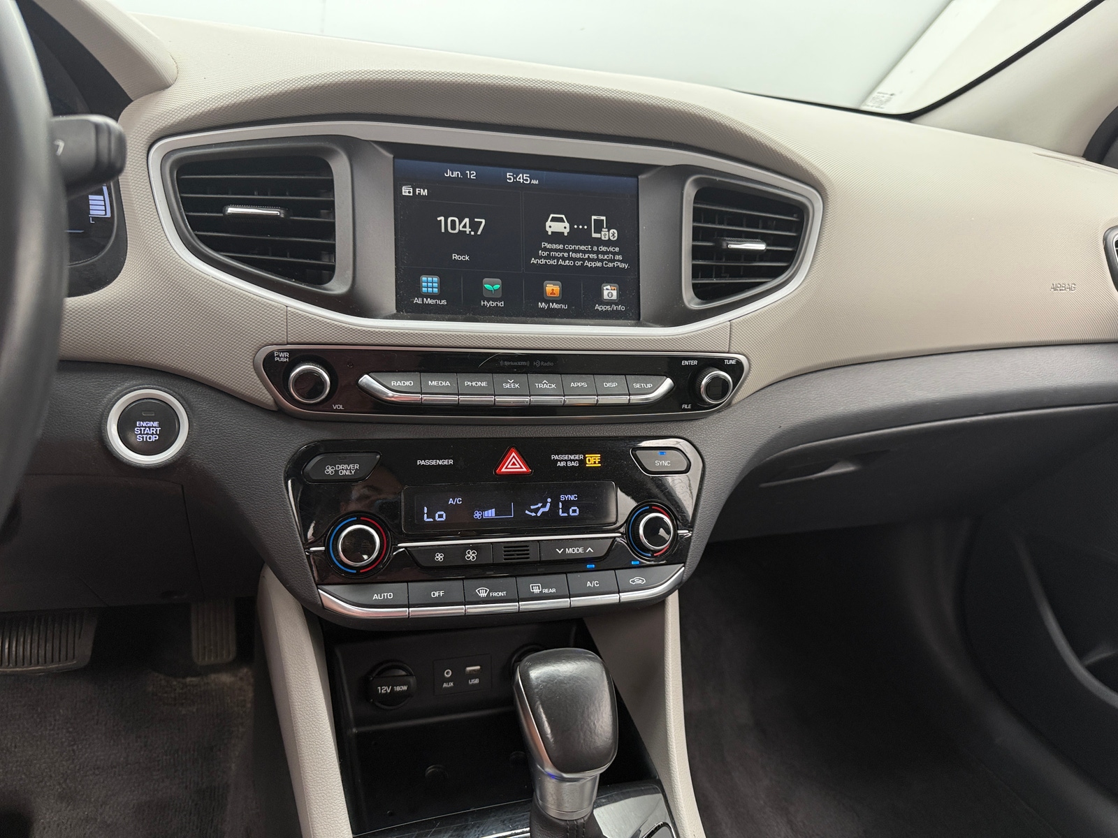 Thumbnail: 2019 Hyundai Ioniq - 4