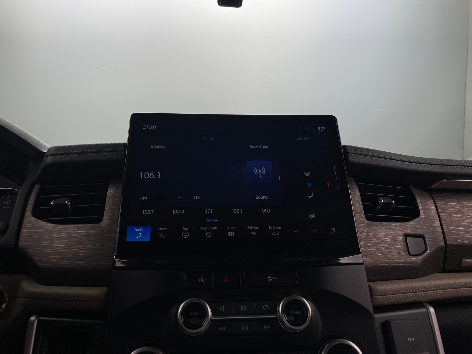 Thumbnail: 2024 Ford Expedition - 3