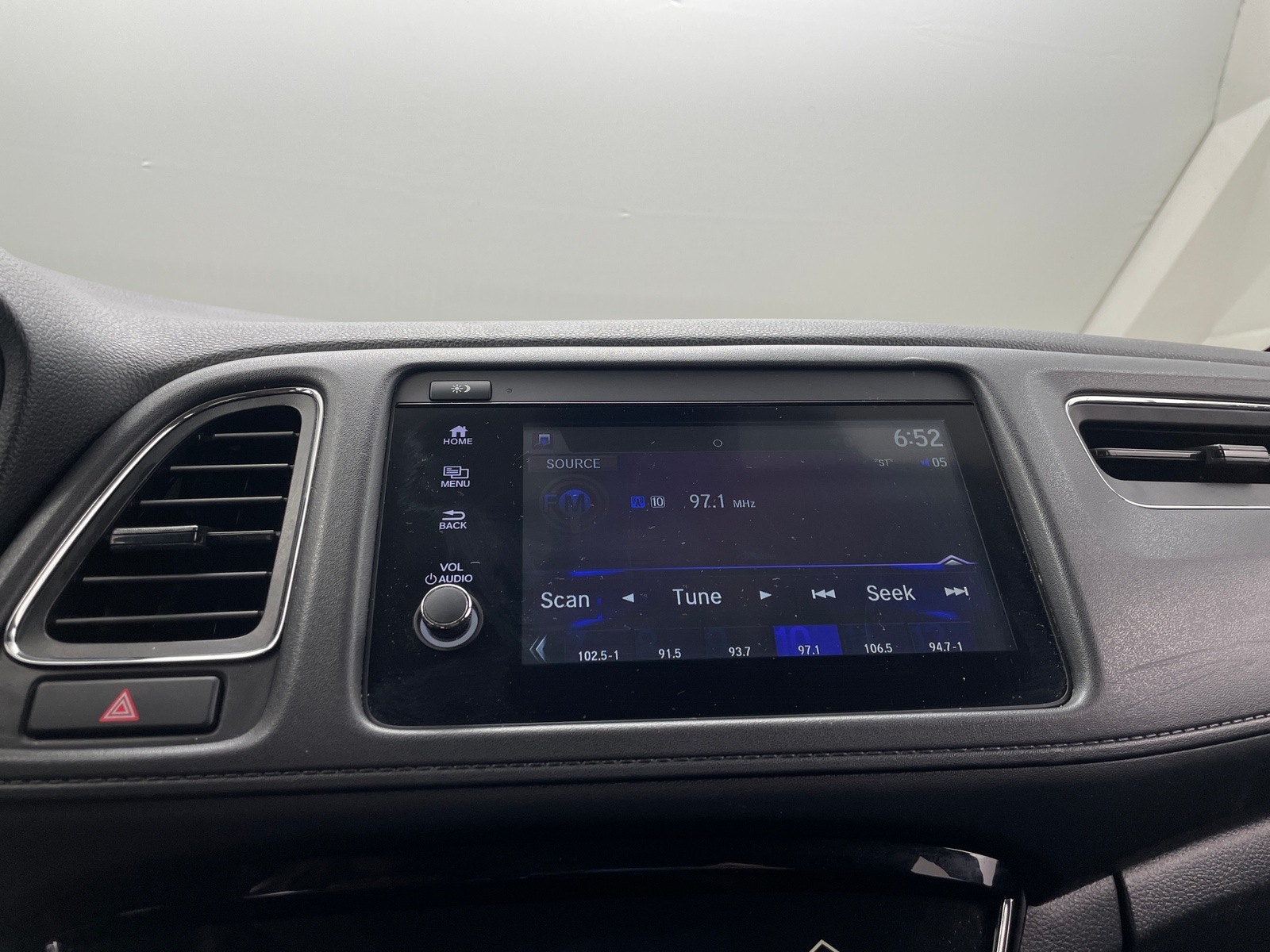 Thumbnail: 2019 Honda HR-V - 4