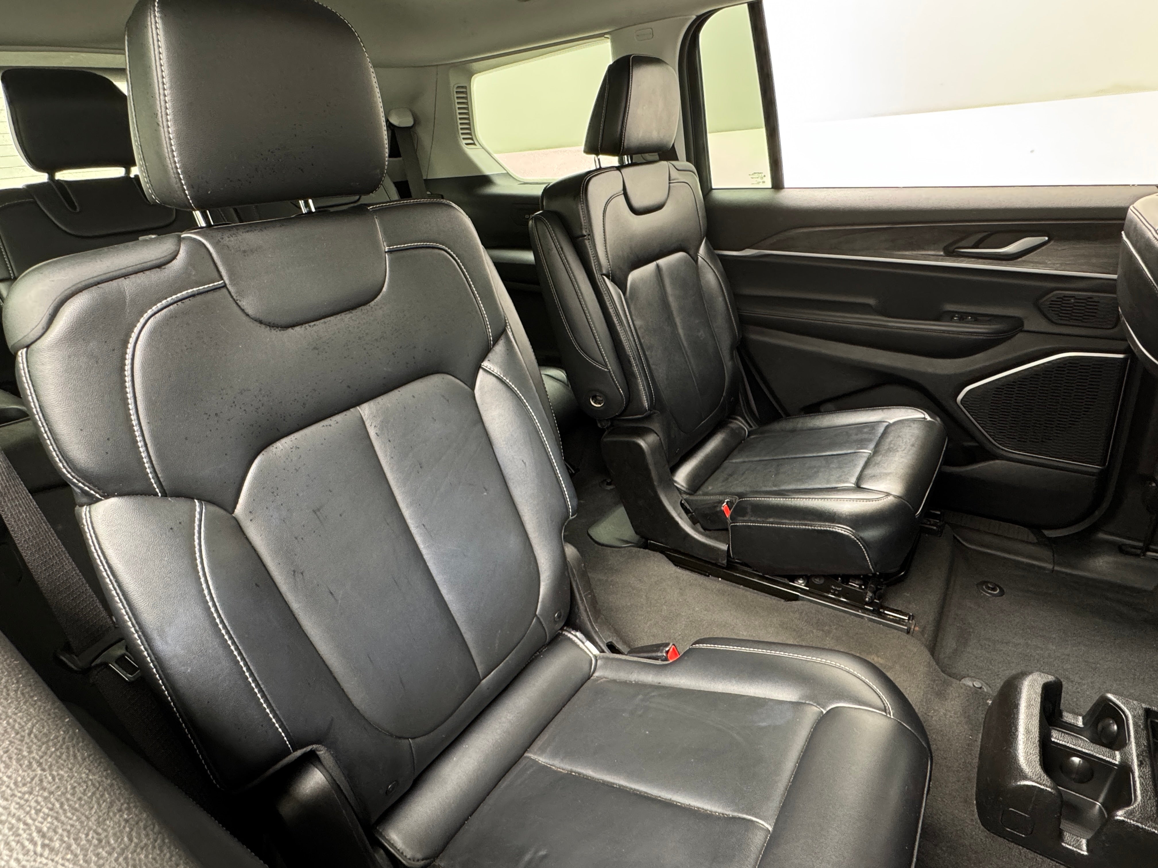 2021 Jeep Grand Cherokee L Limited Edition 5