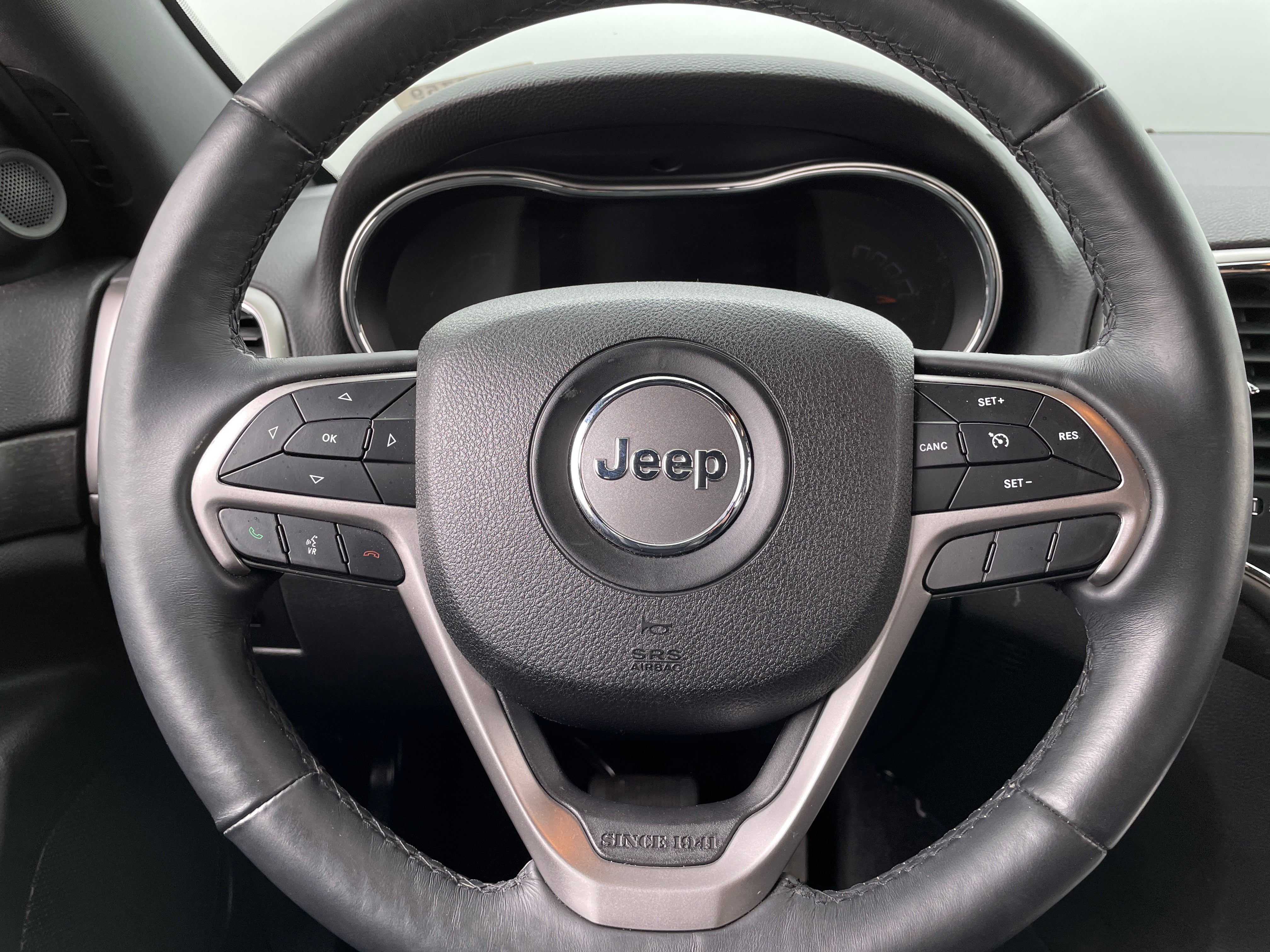 2018 Jeep Grand Cherokee Altitude 5