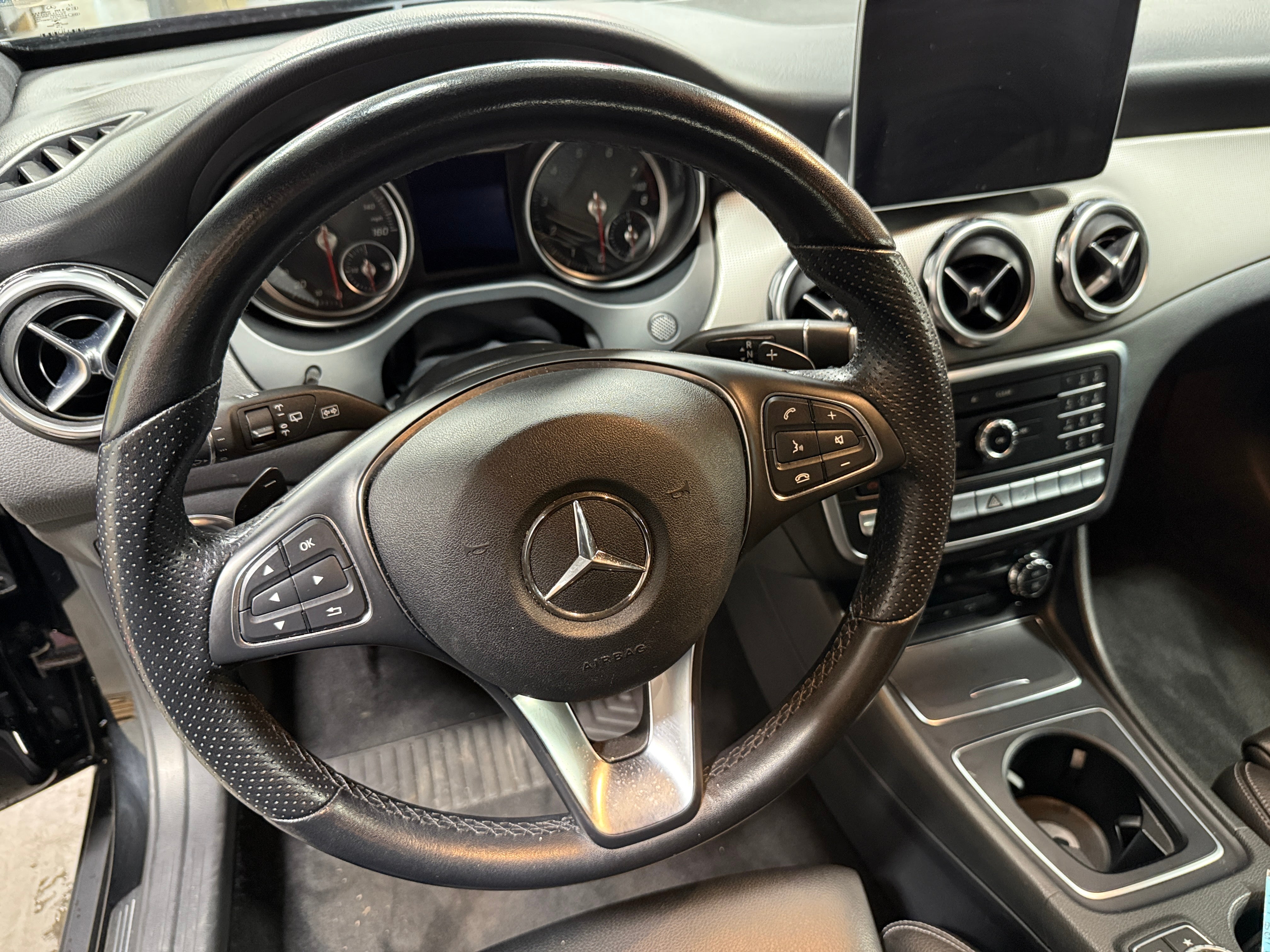 2019 Mercedes-Benz GLA 250 4MATIC 4