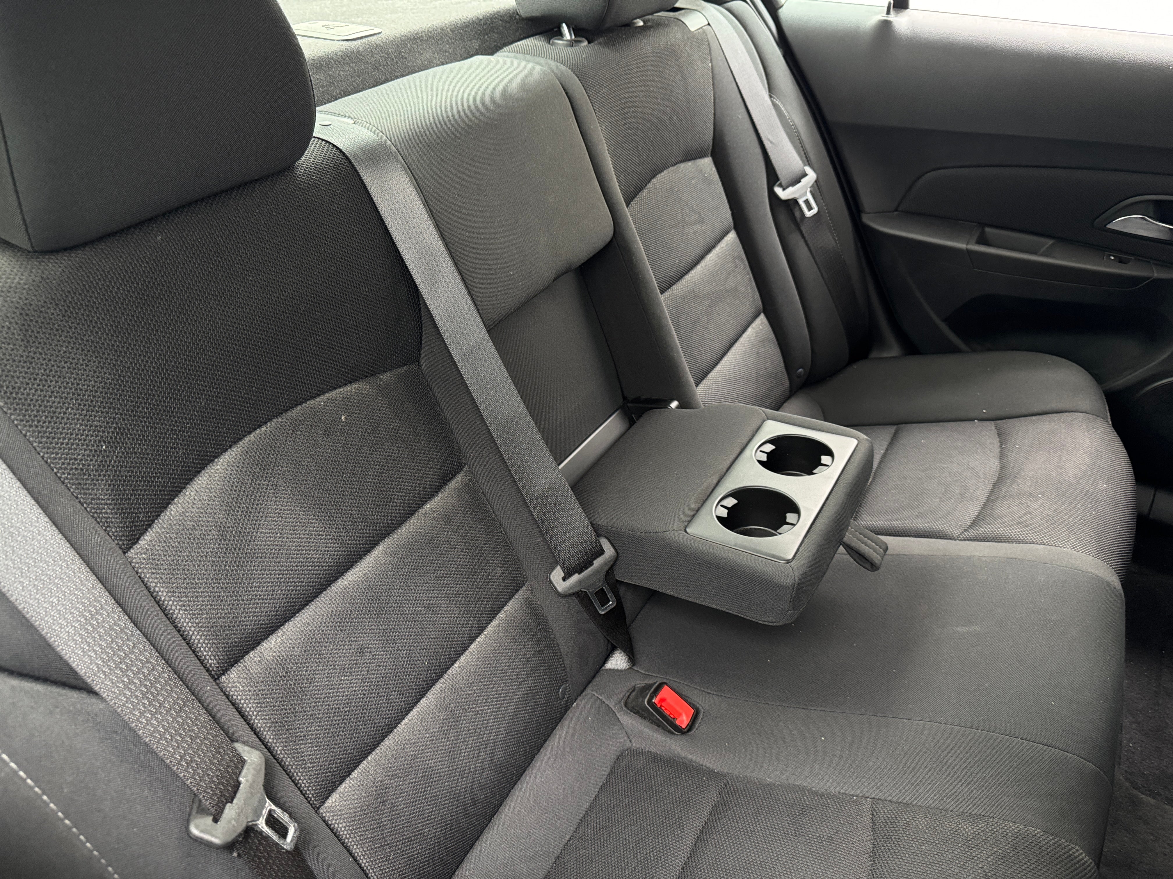 2016 Chevrolet Cruze Limited 6