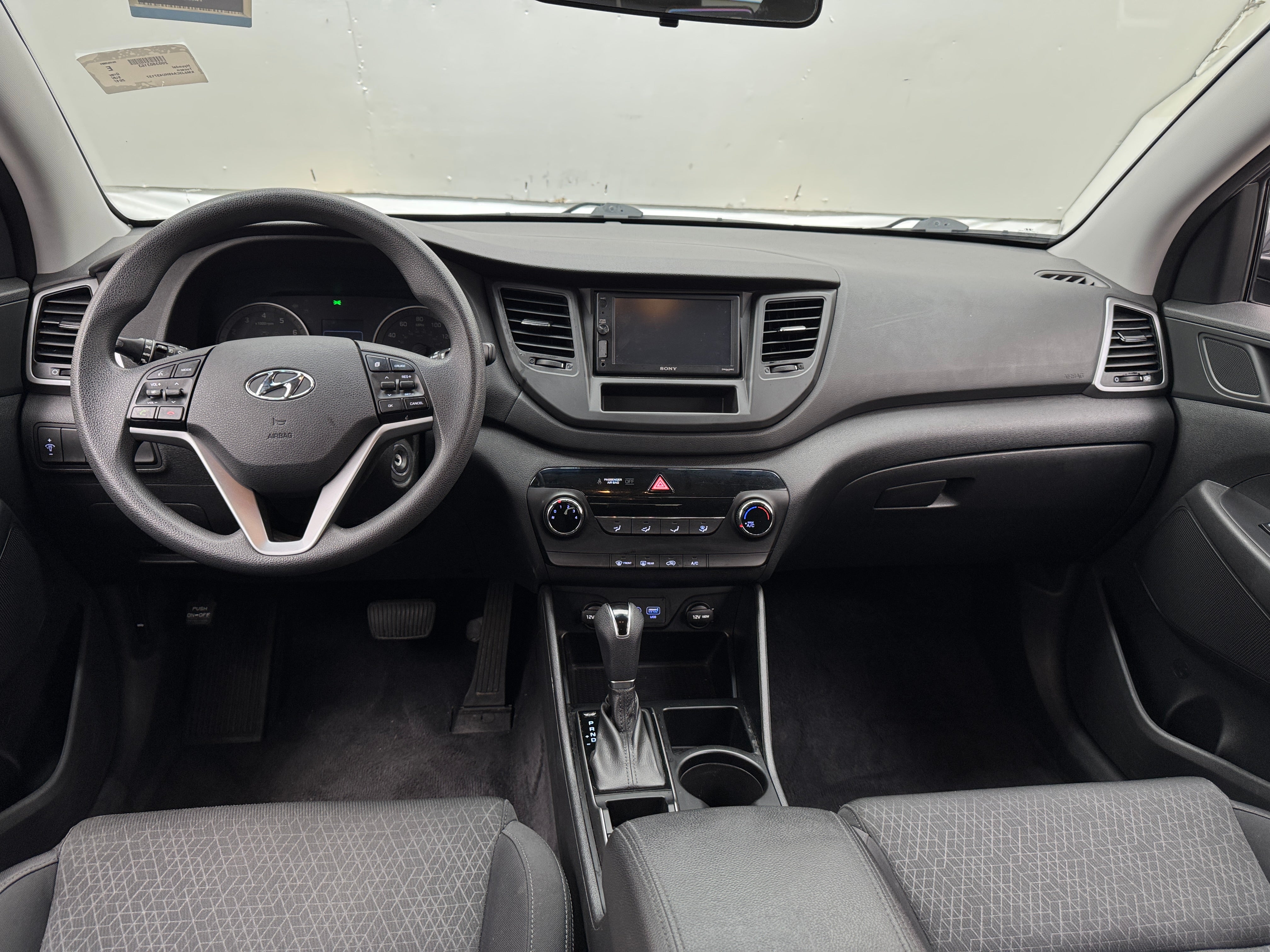 2017 Hyundai Tucson SE 3