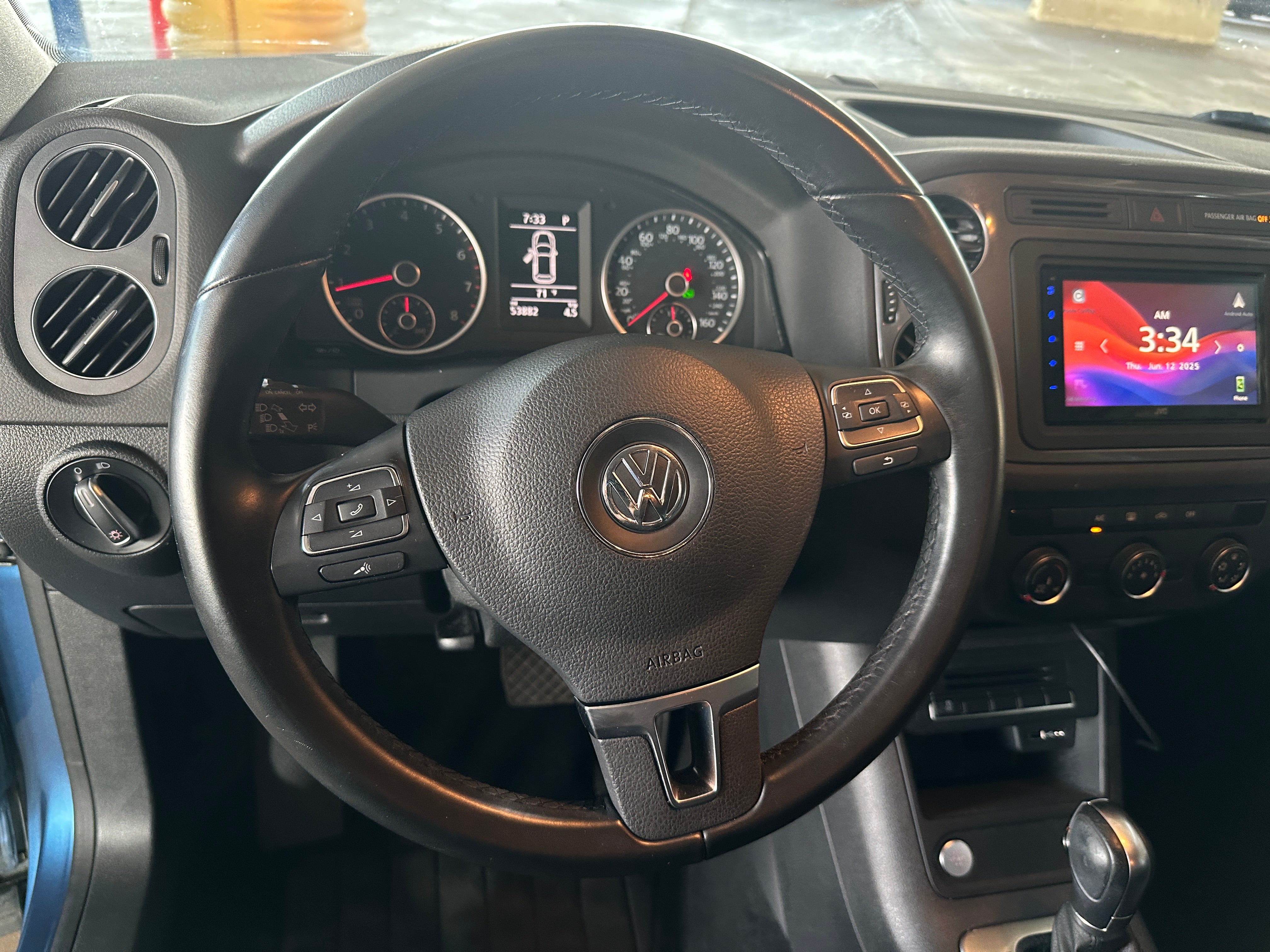 2018 Volkswagen Tiguan Limited 5
