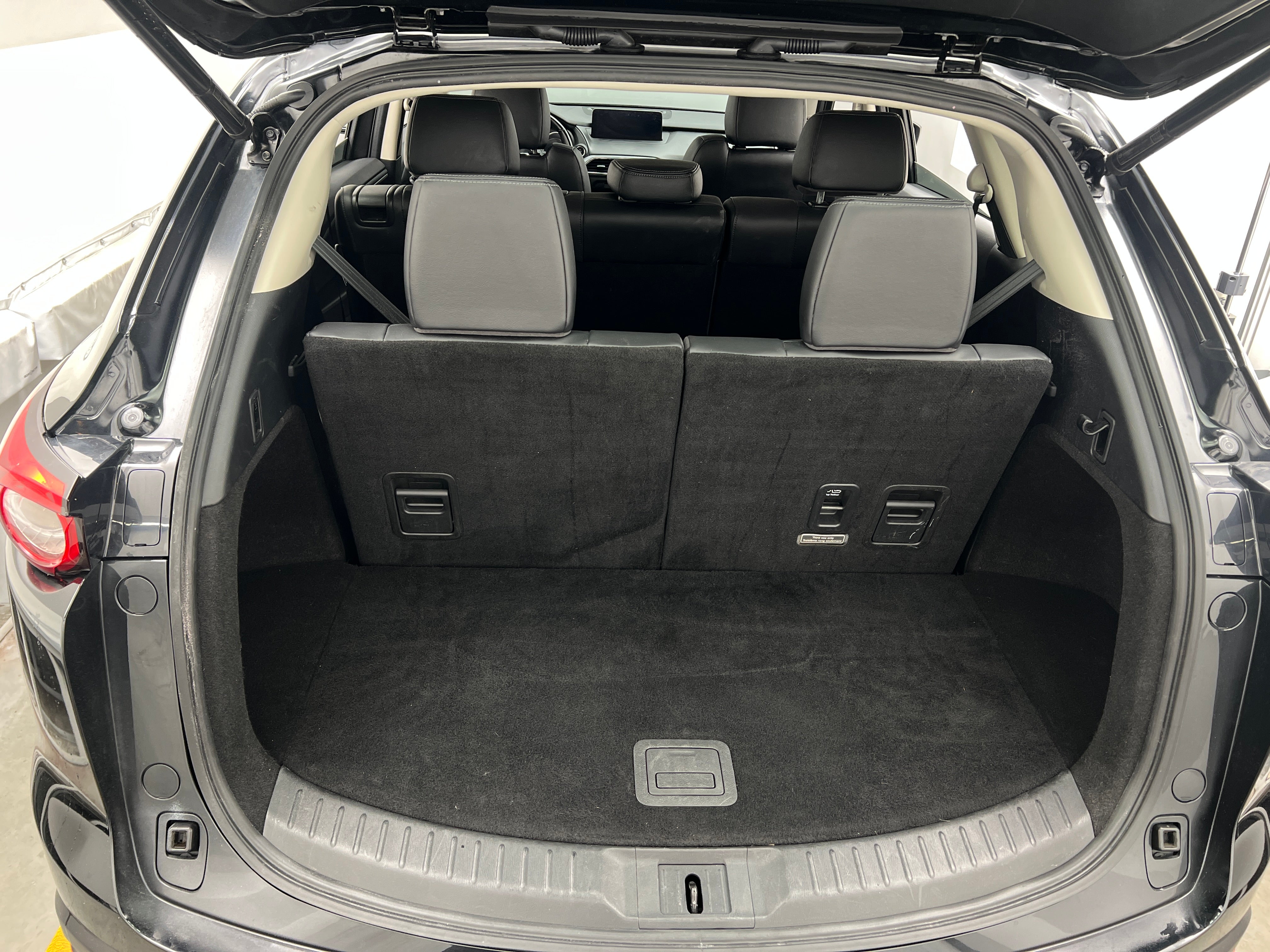 2023 Mazda CX-9 Touring Plus 6
