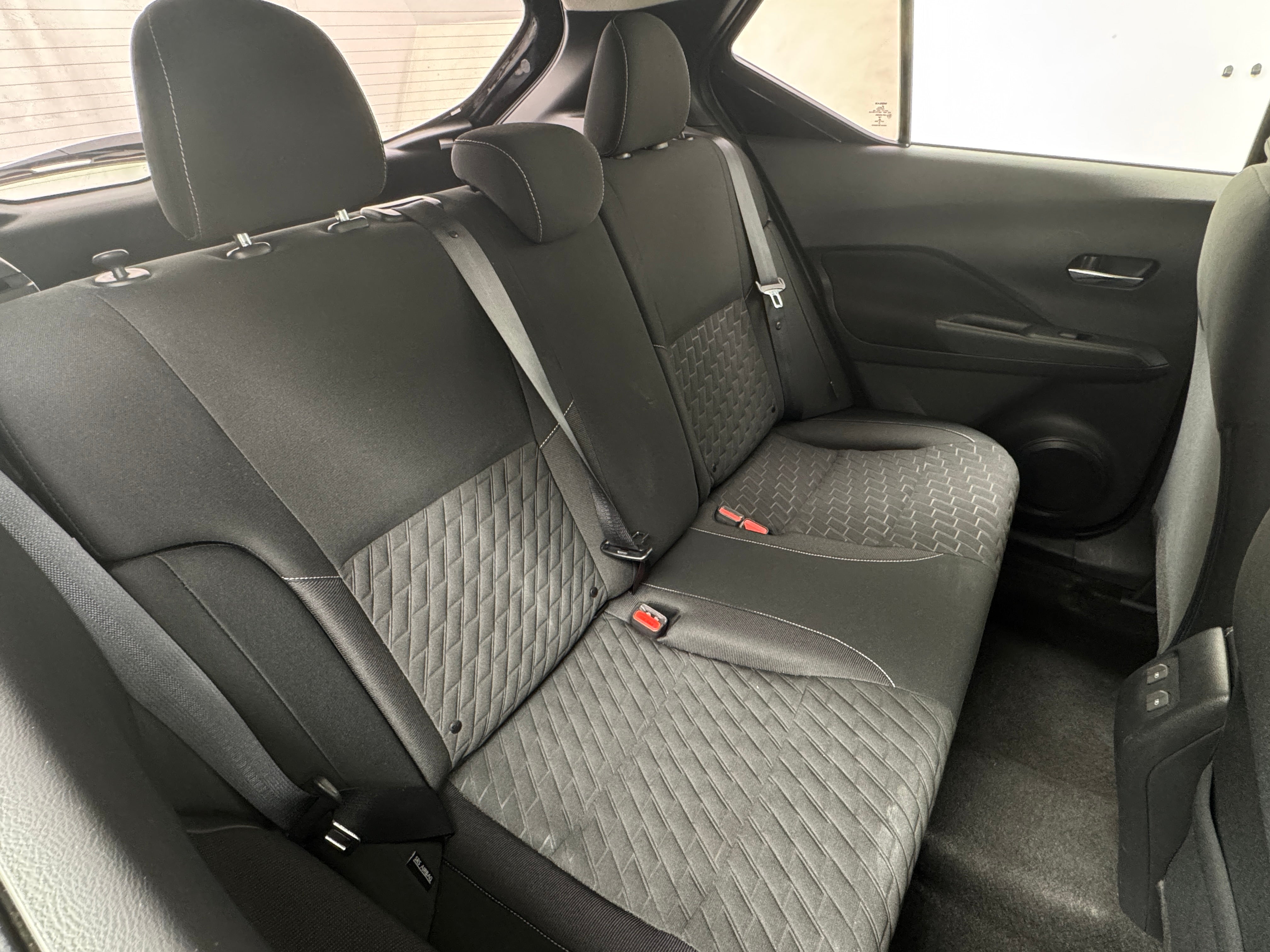 2021 Nissan Kicks SV 6