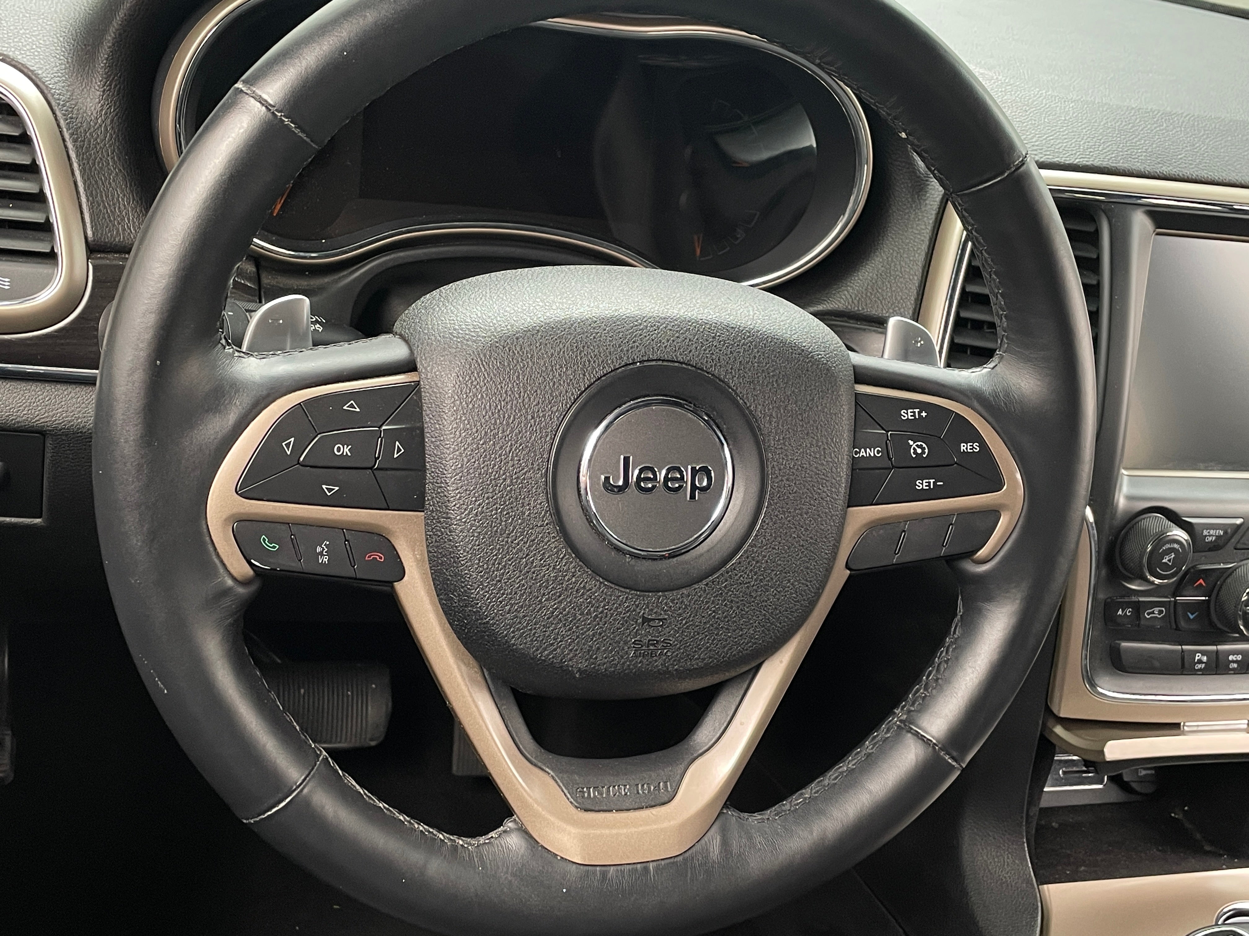 2014 Jeep Grand Cherokee Limited Edition 4