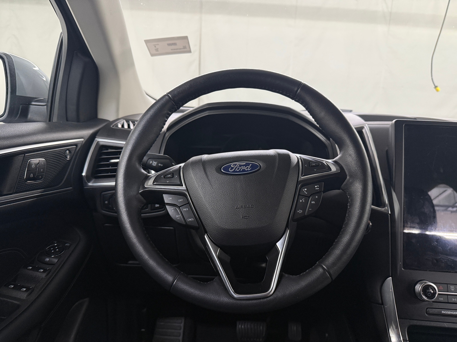 Thumbnail: 2024 Ford Edge - 4