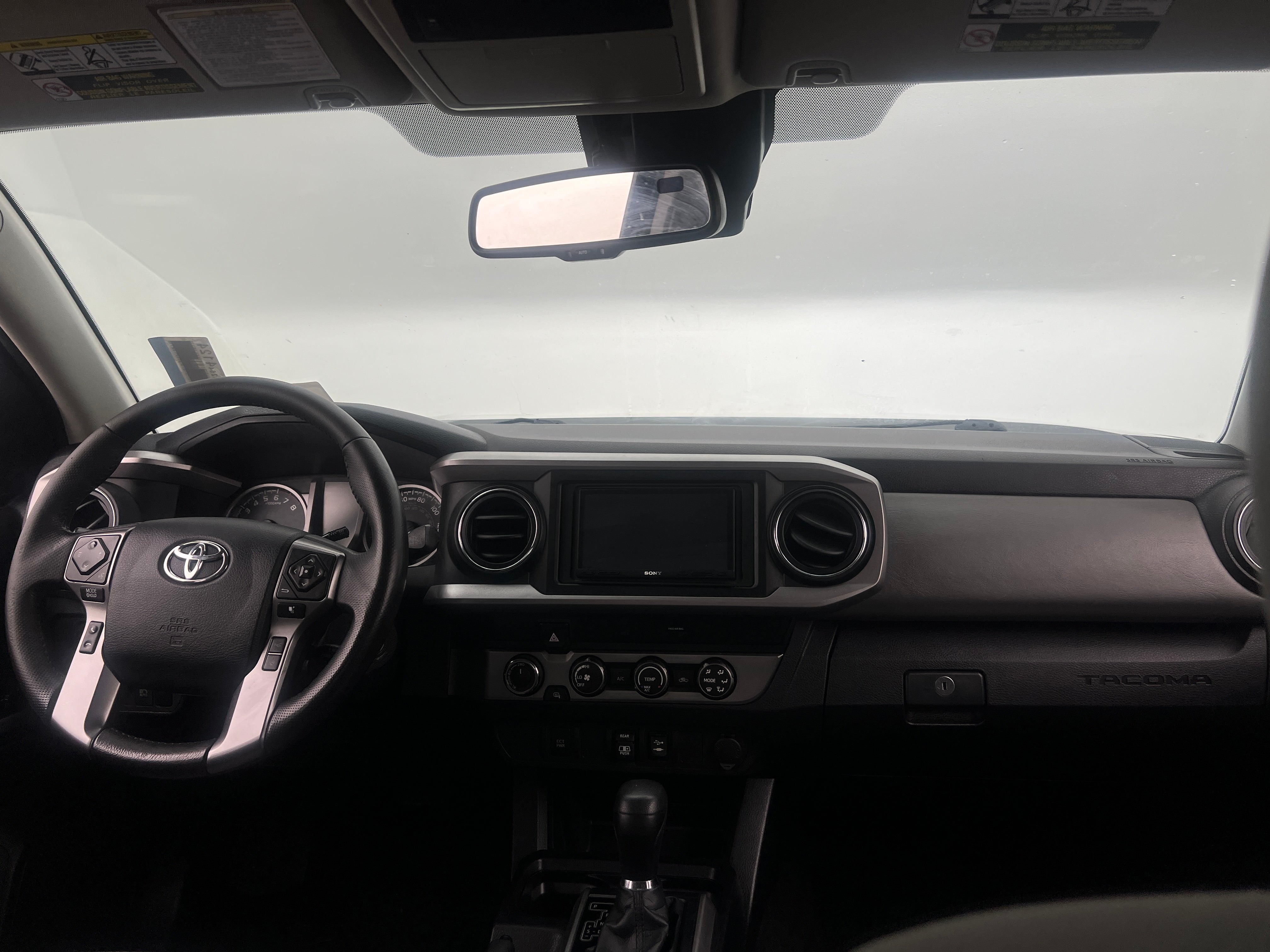 2019 Toyota Tacoma SR5 3