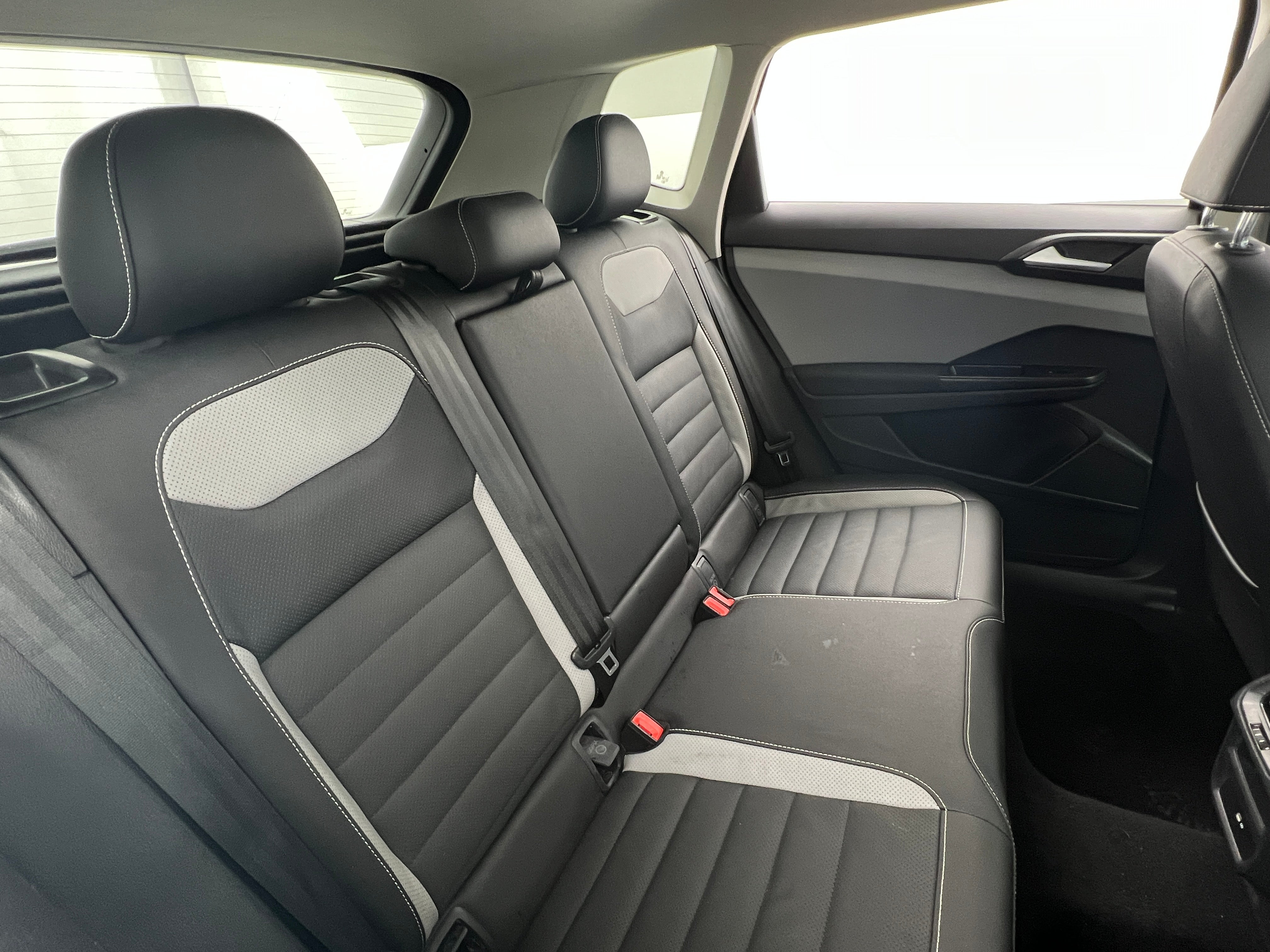 2022 Volkswagen Taos SEL 5