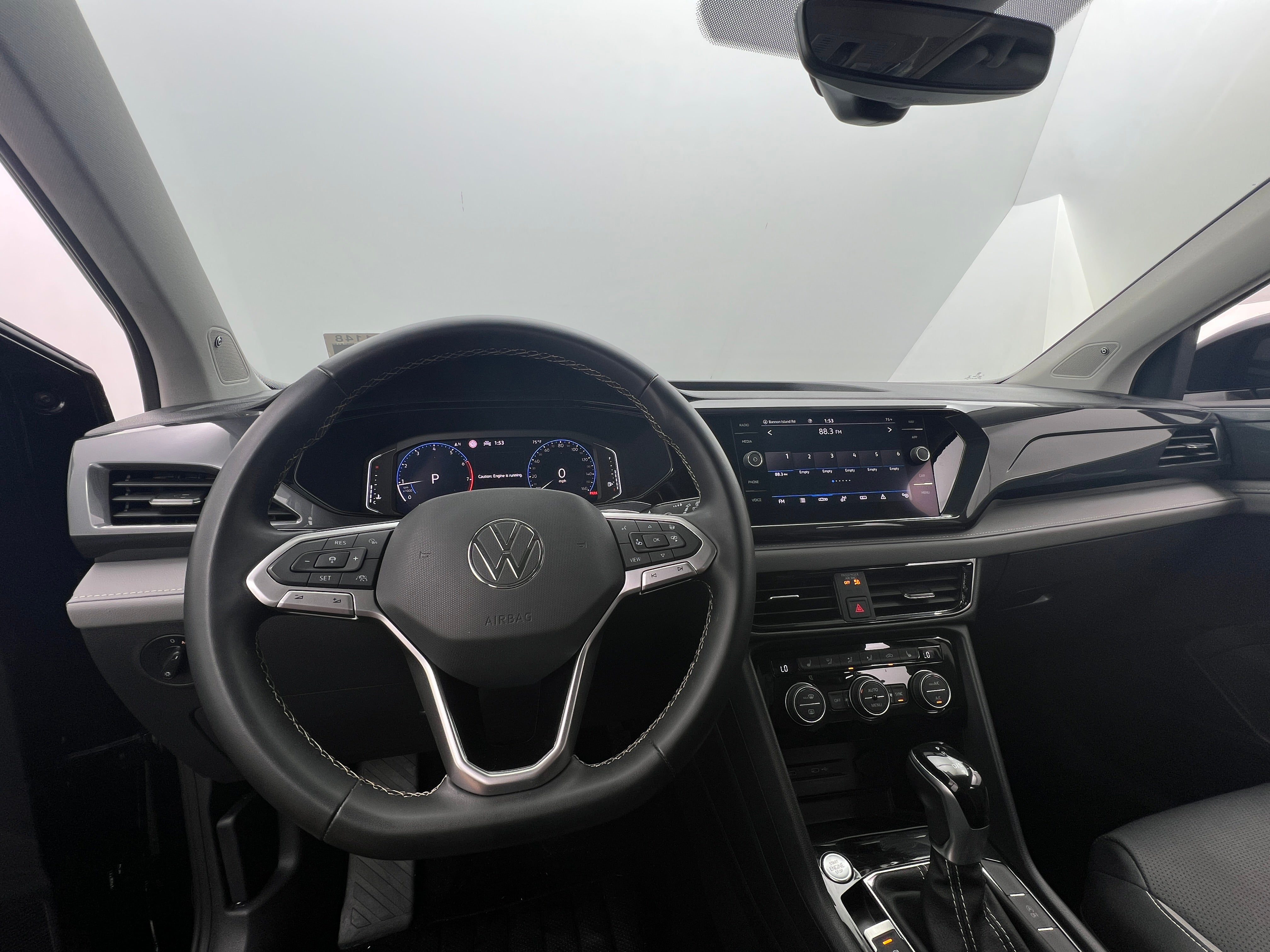 2022 Volkswagen Taos SEL 2