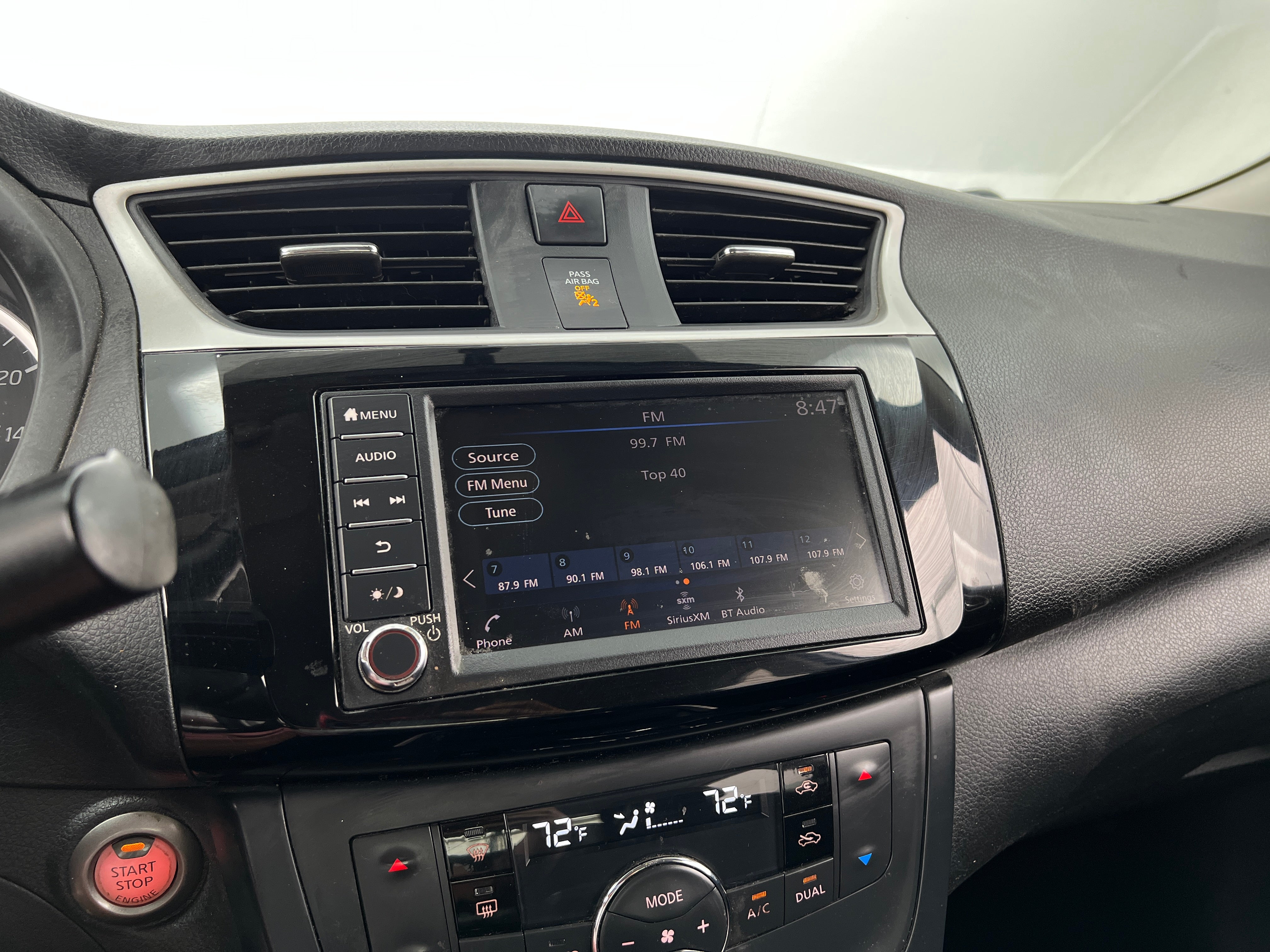 2019 Nissan Sentra SV 4