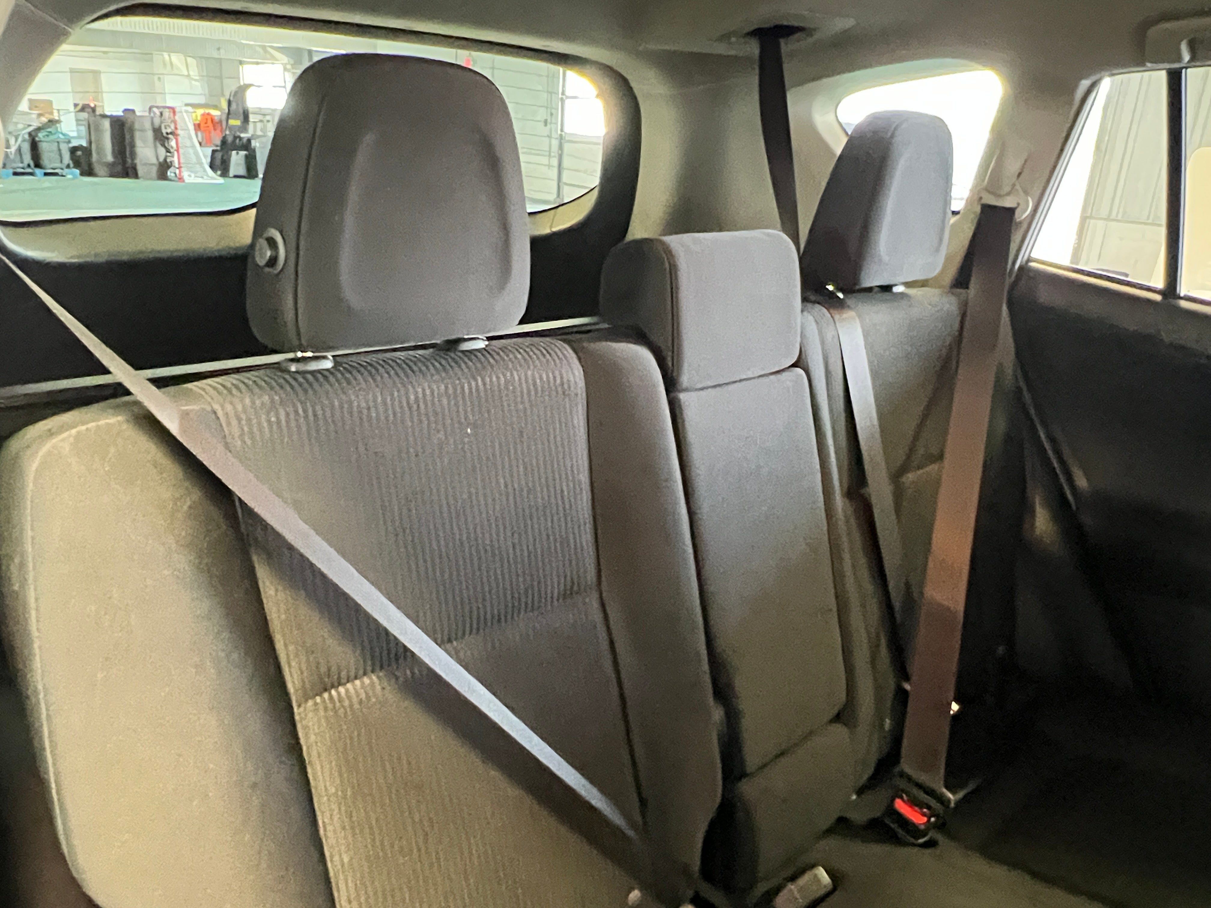 2018 Toyota RAV4 LE 6