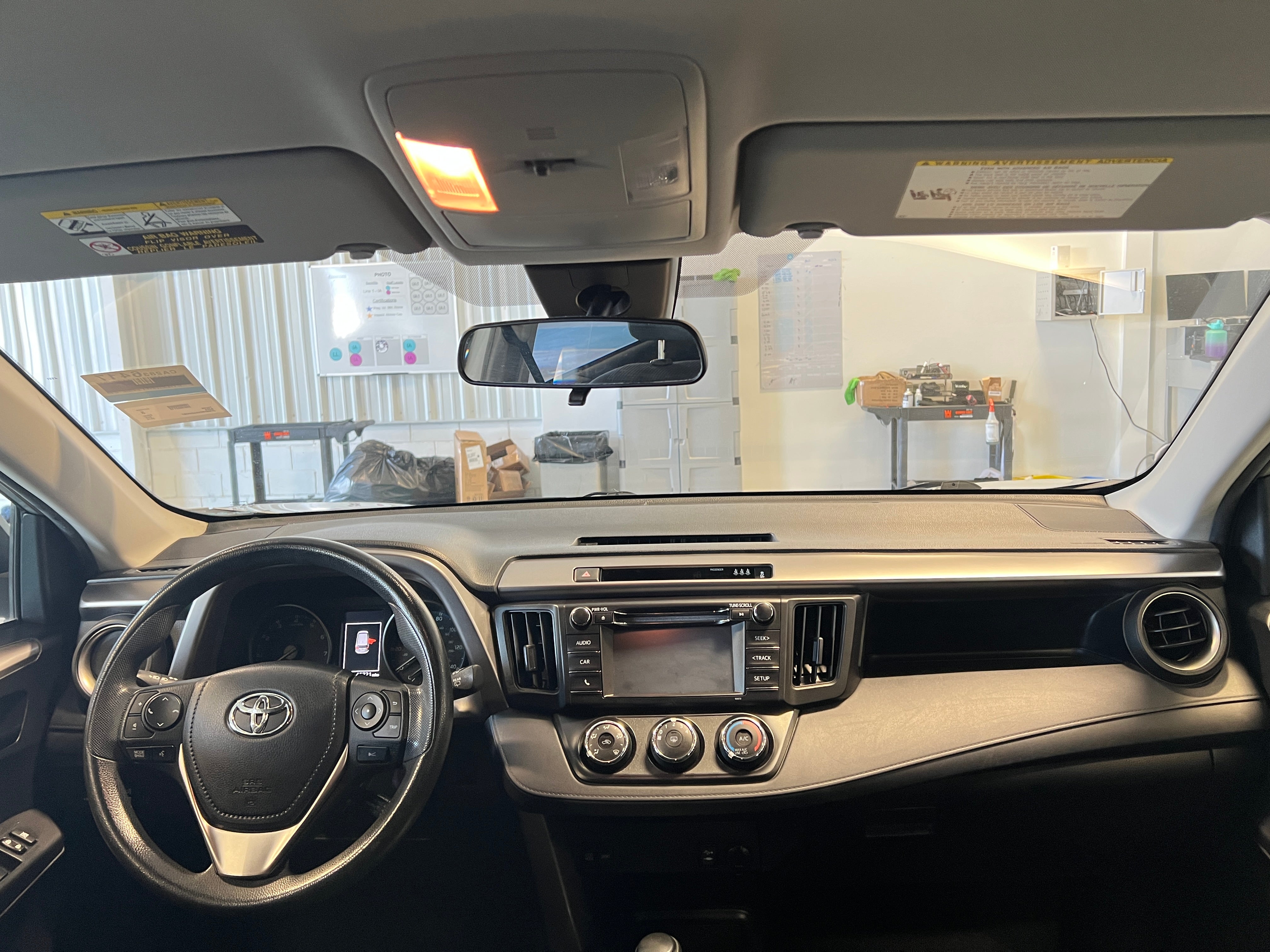 2018 Toyota RAV4 LE 3
