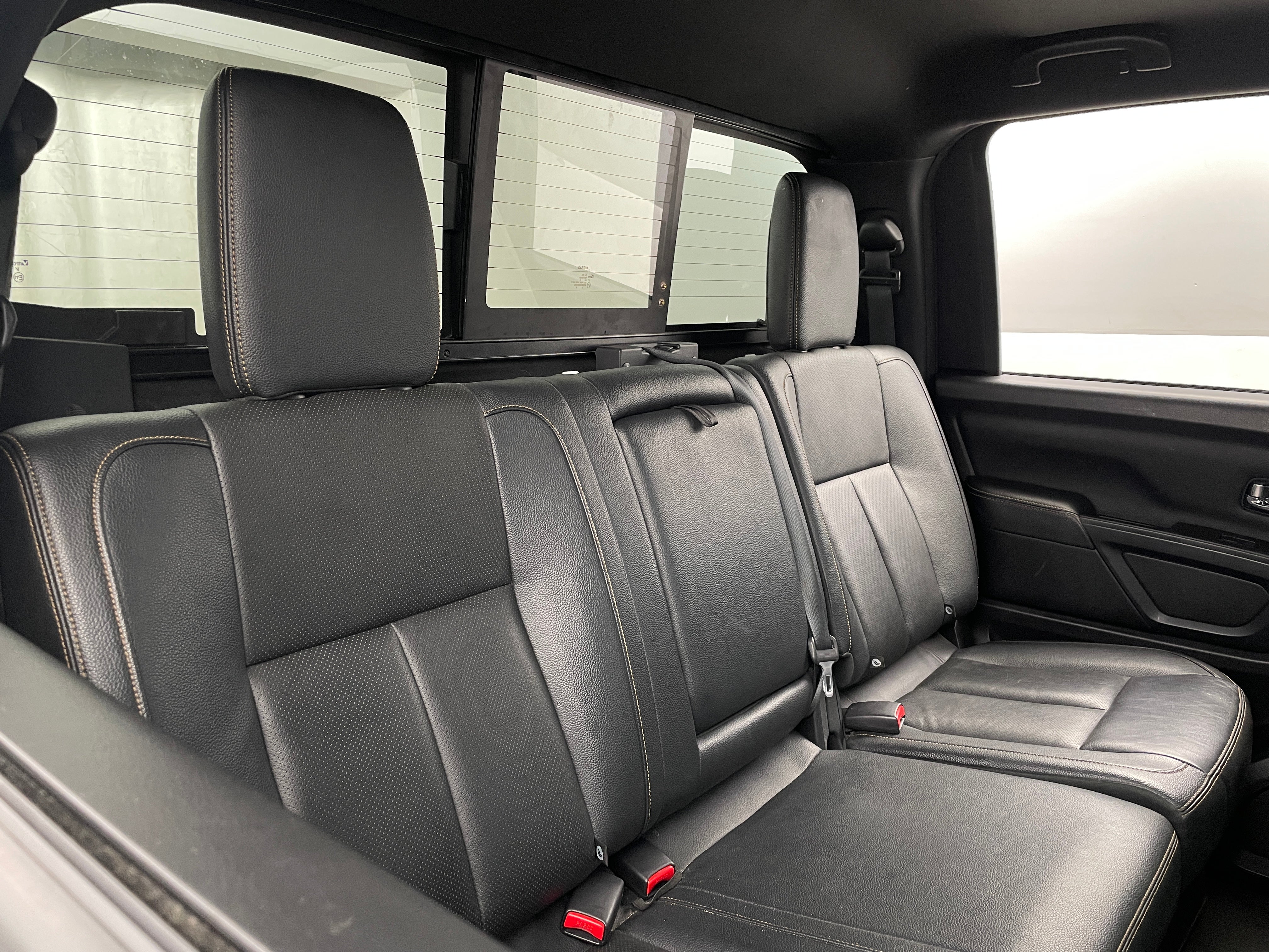 2019 Nissan Titan SL 5