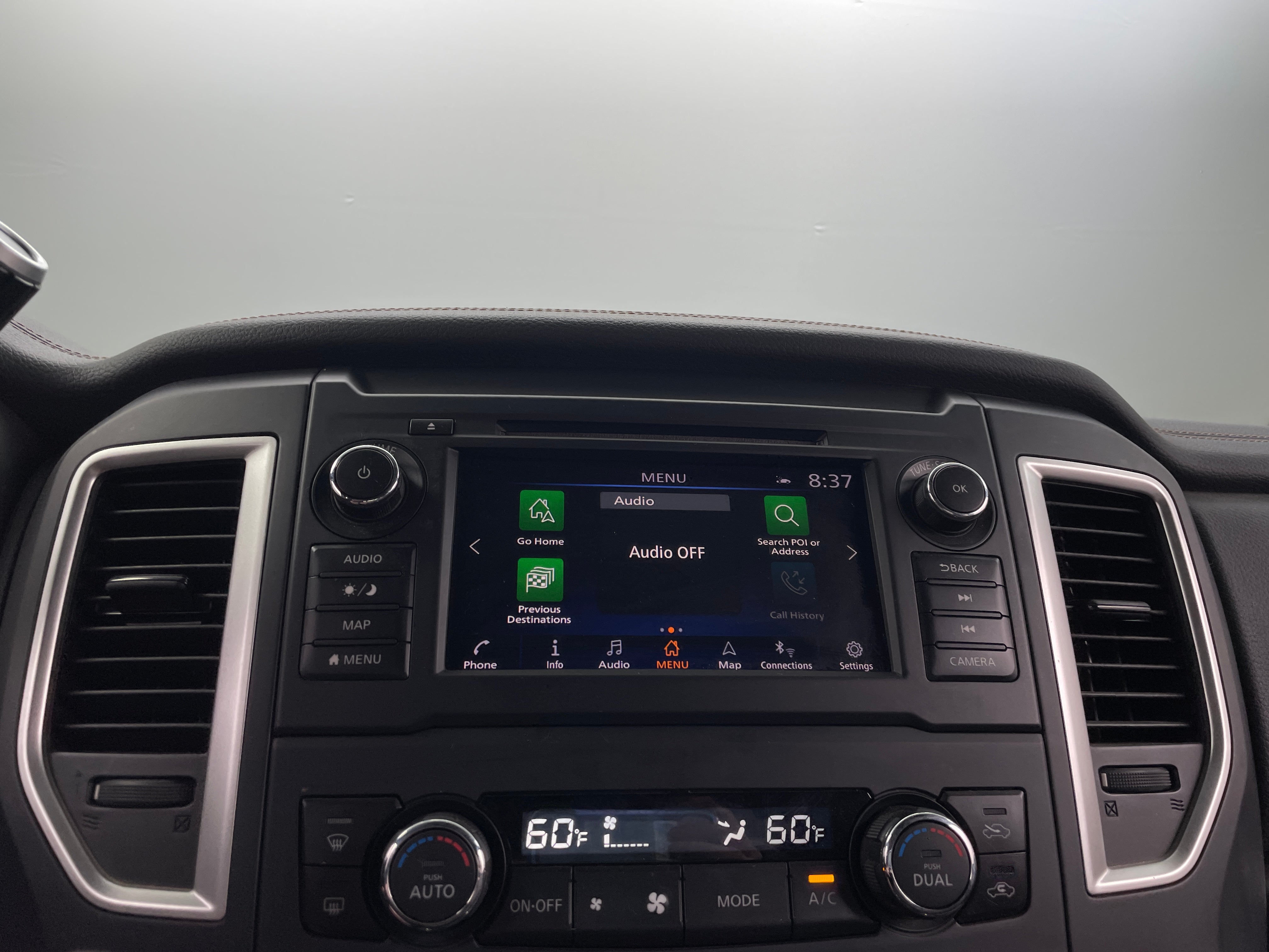 2019 Nissan Titan SL 3
