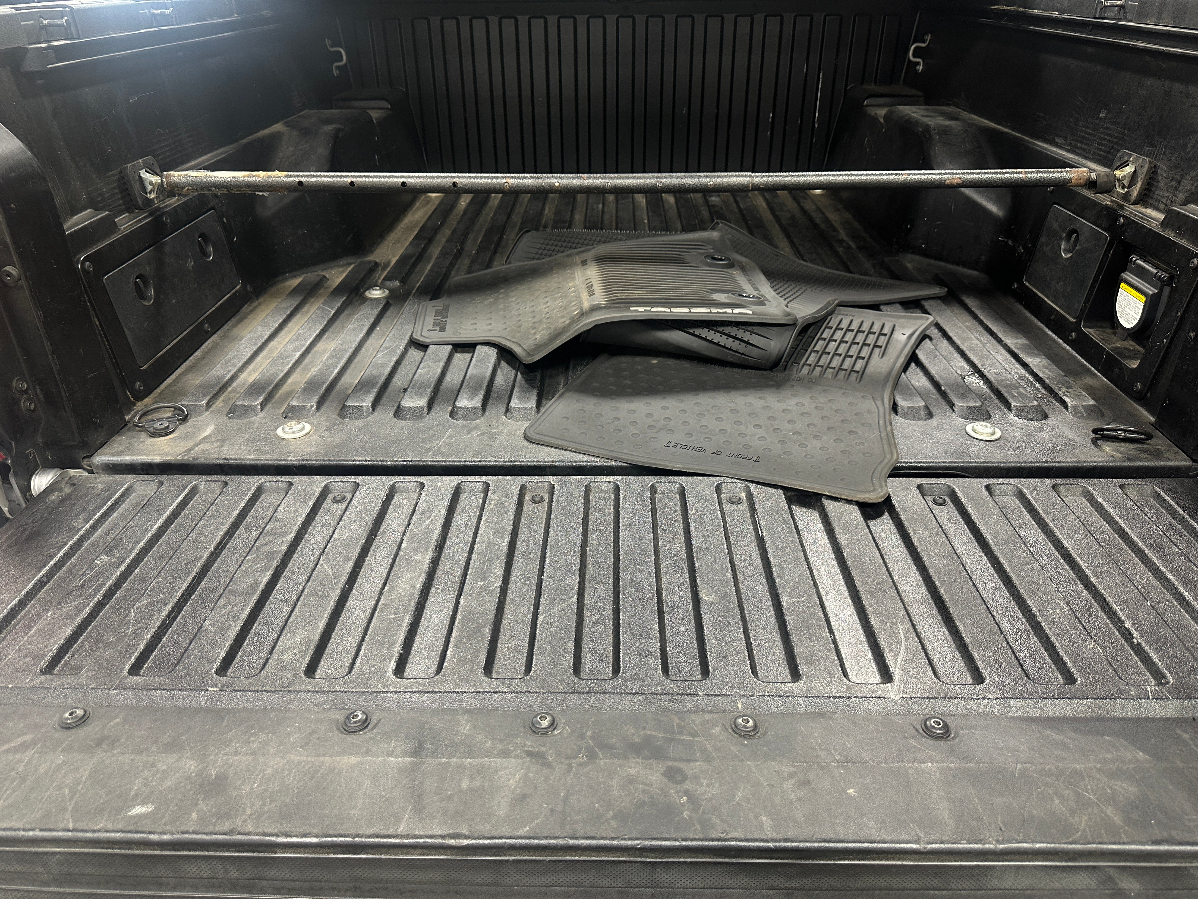 2016 Toyota Tacoma TRD Sport 7
