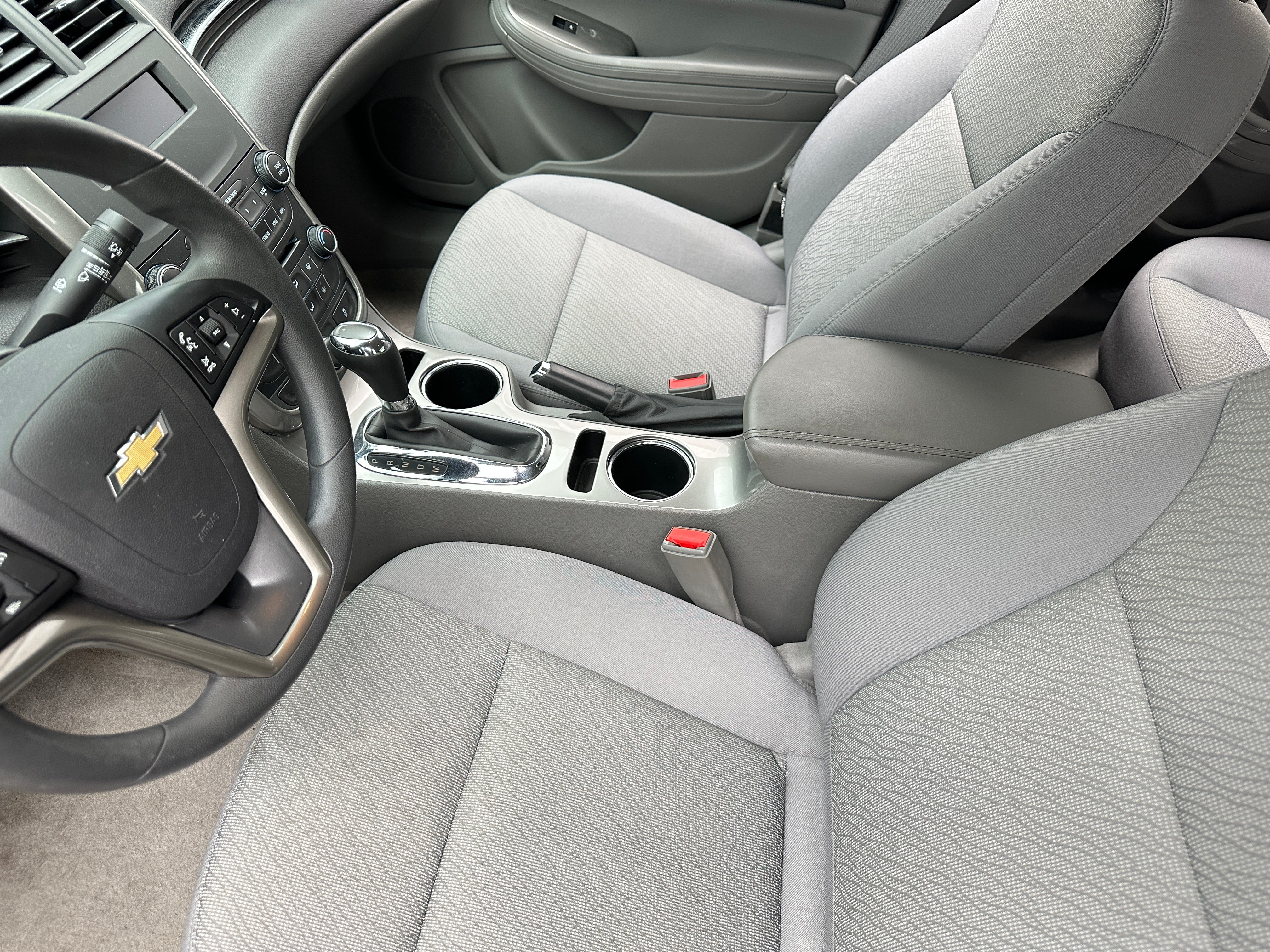 2016 Chevrolet Malibu LS 2