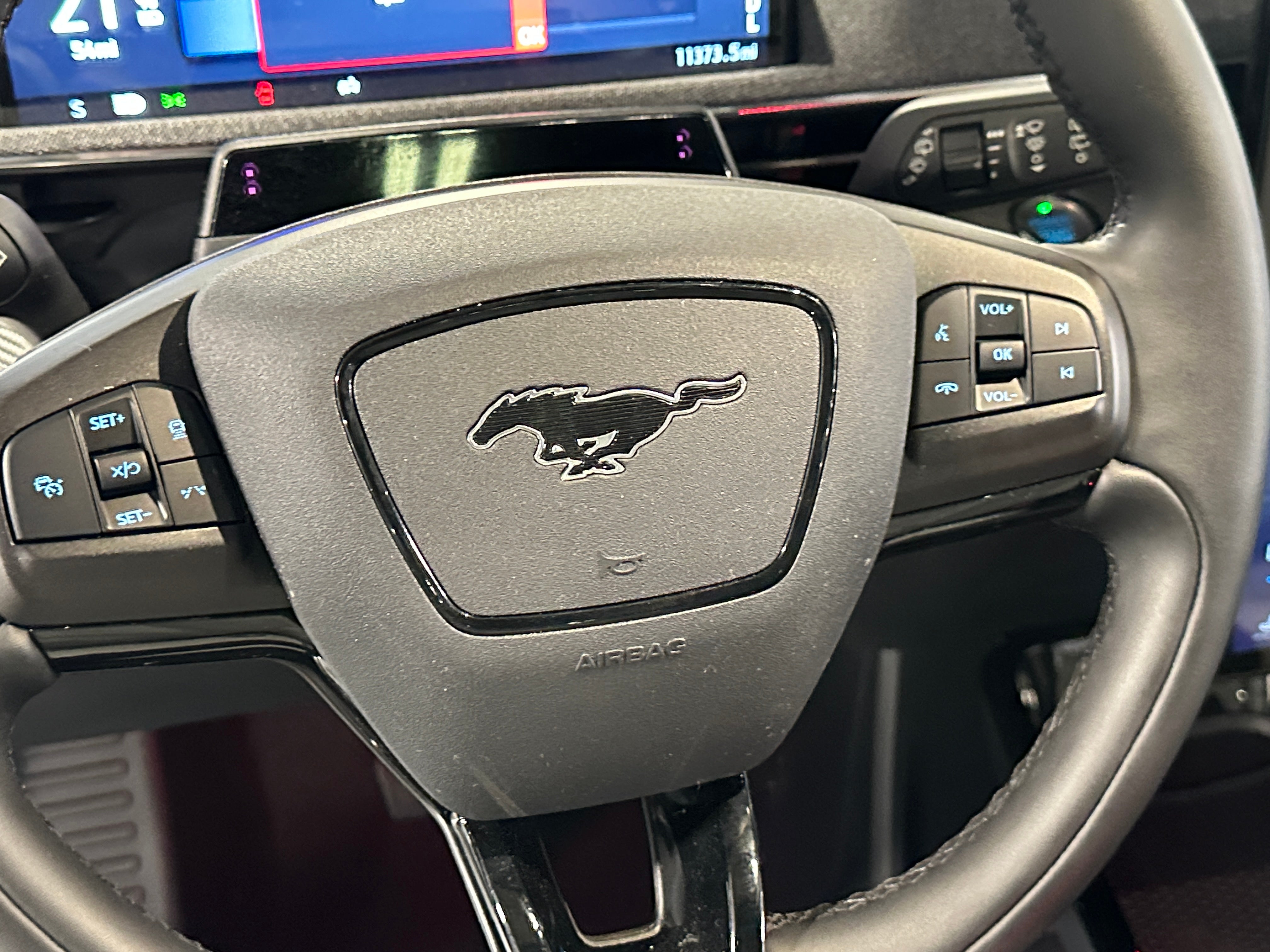 2023 Ford Mustang Mach-E Premium 4