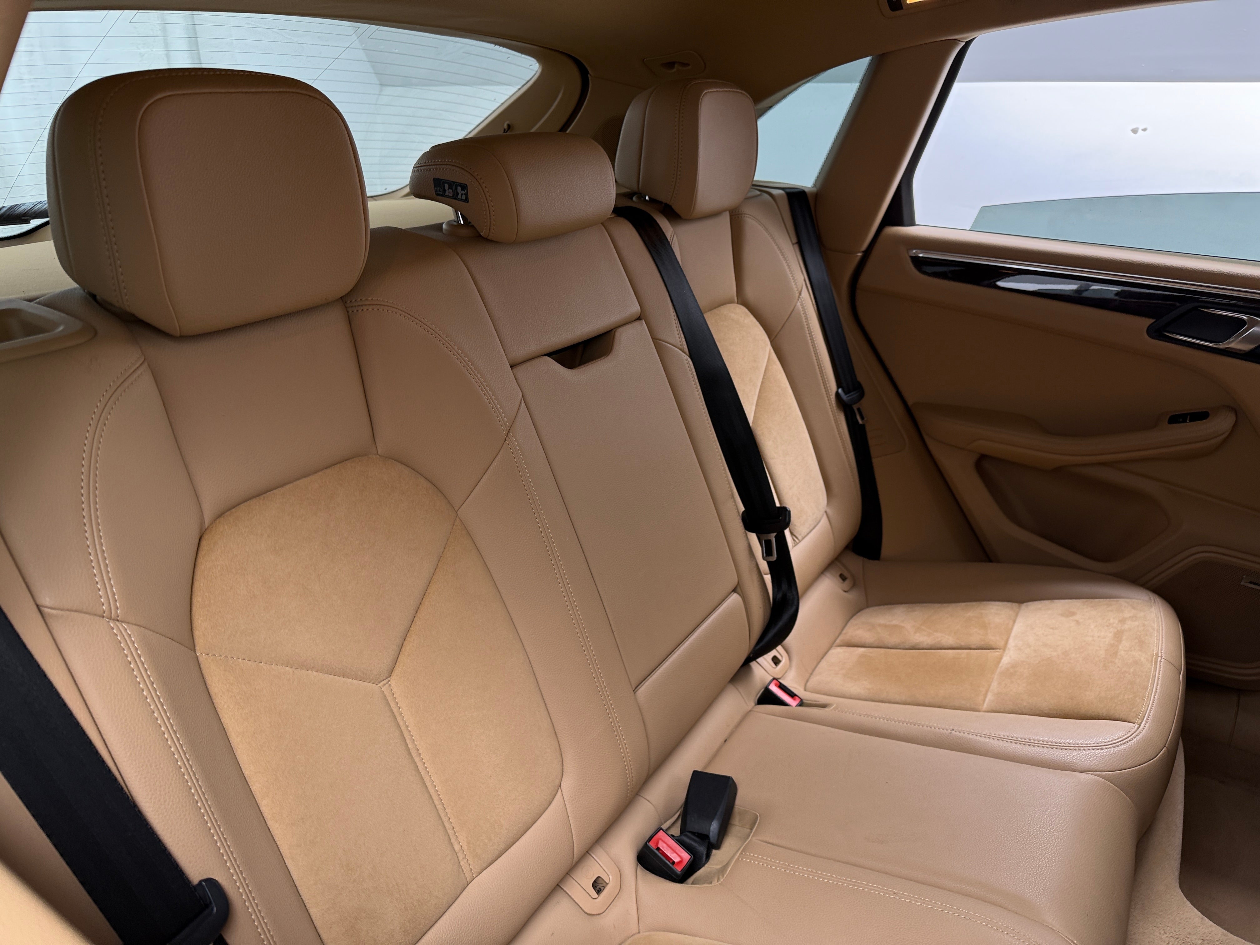 2015 Porsche Macan S 5