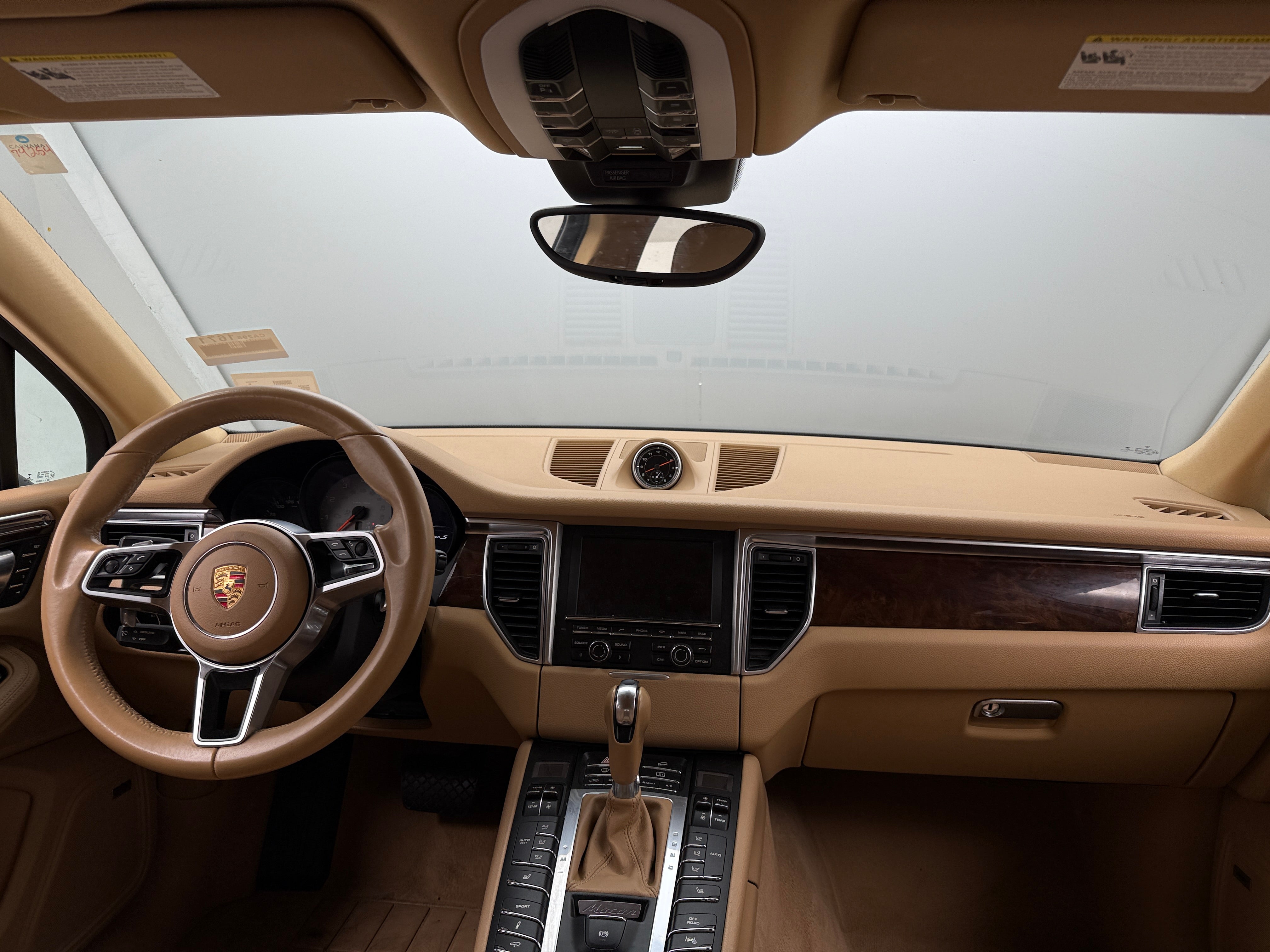 2015 Porsche Macan S 2