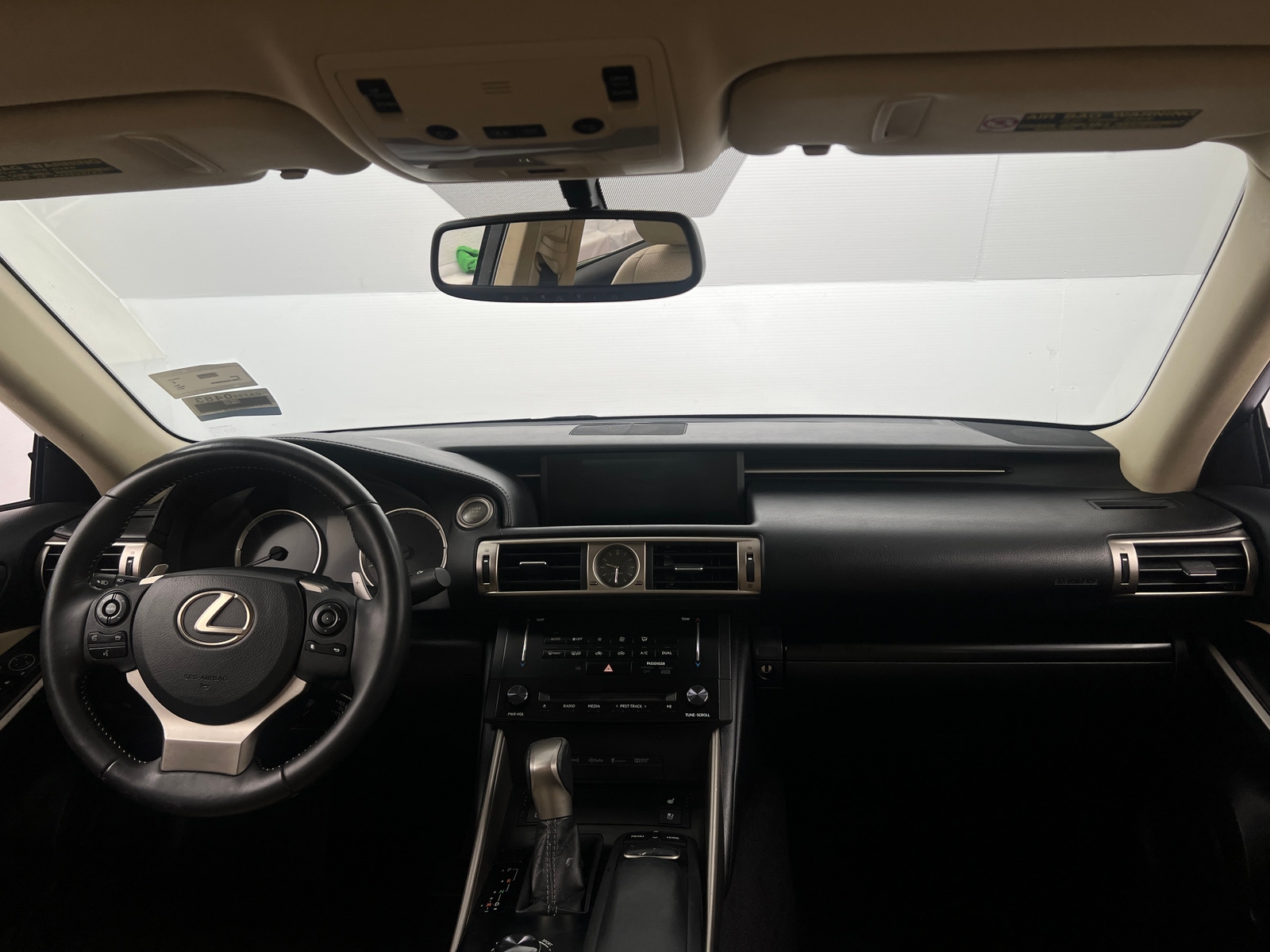 Thumbnail: 2014 Lexus IS - 2