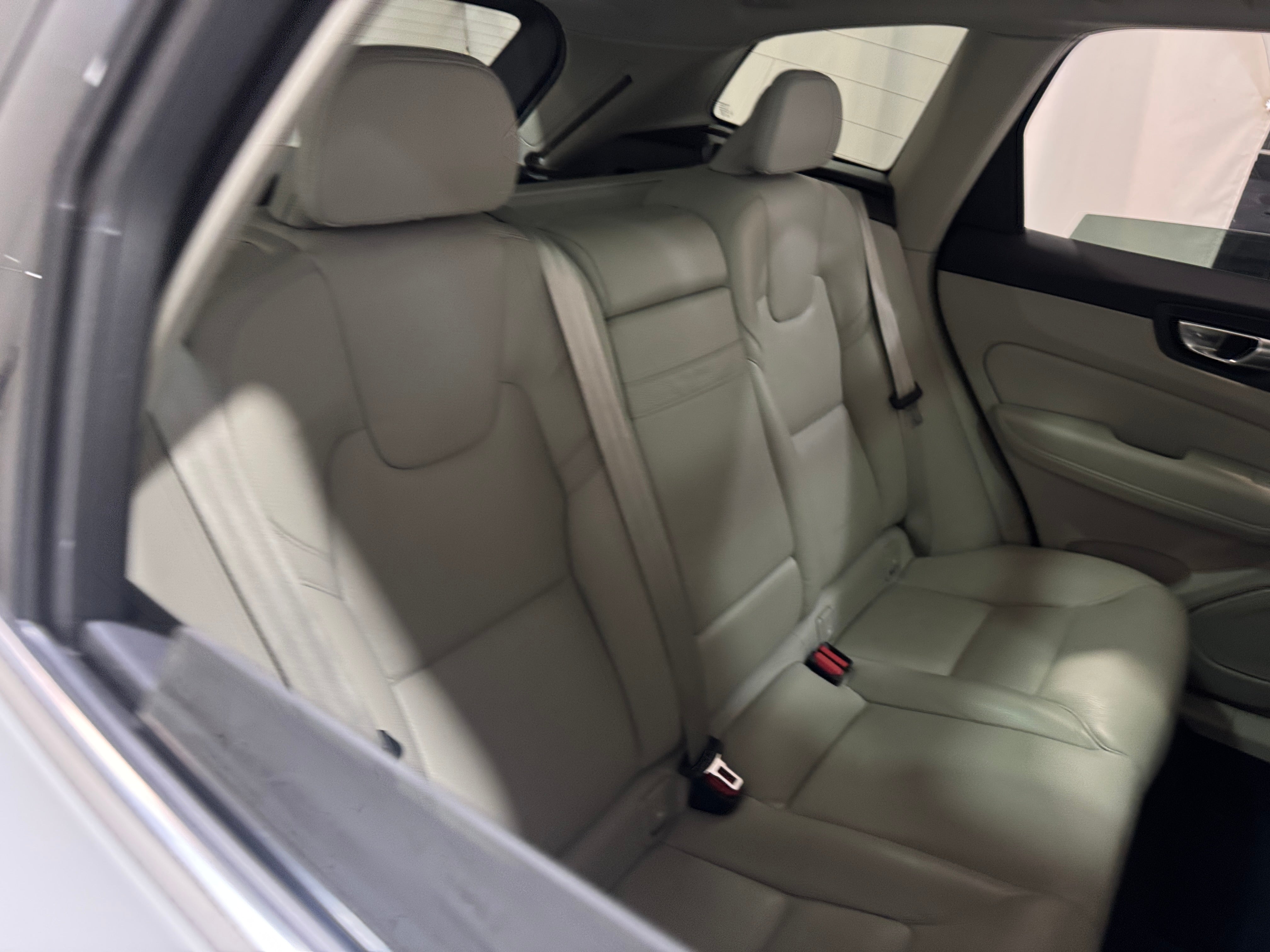 2021 Volvo XC60 T5 Momentum 5