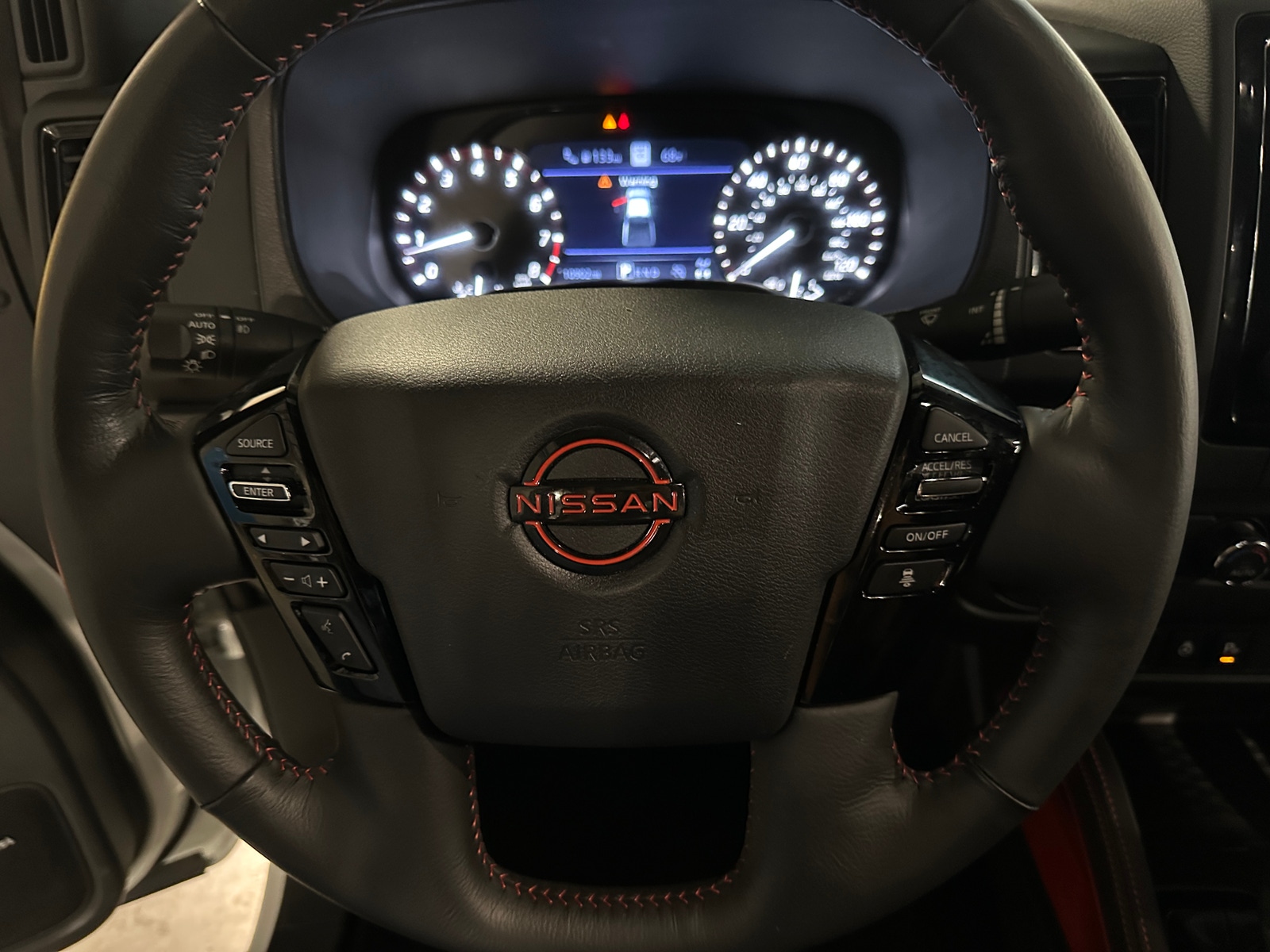 Thumbnail: 2024 Nissan Frontier - 5