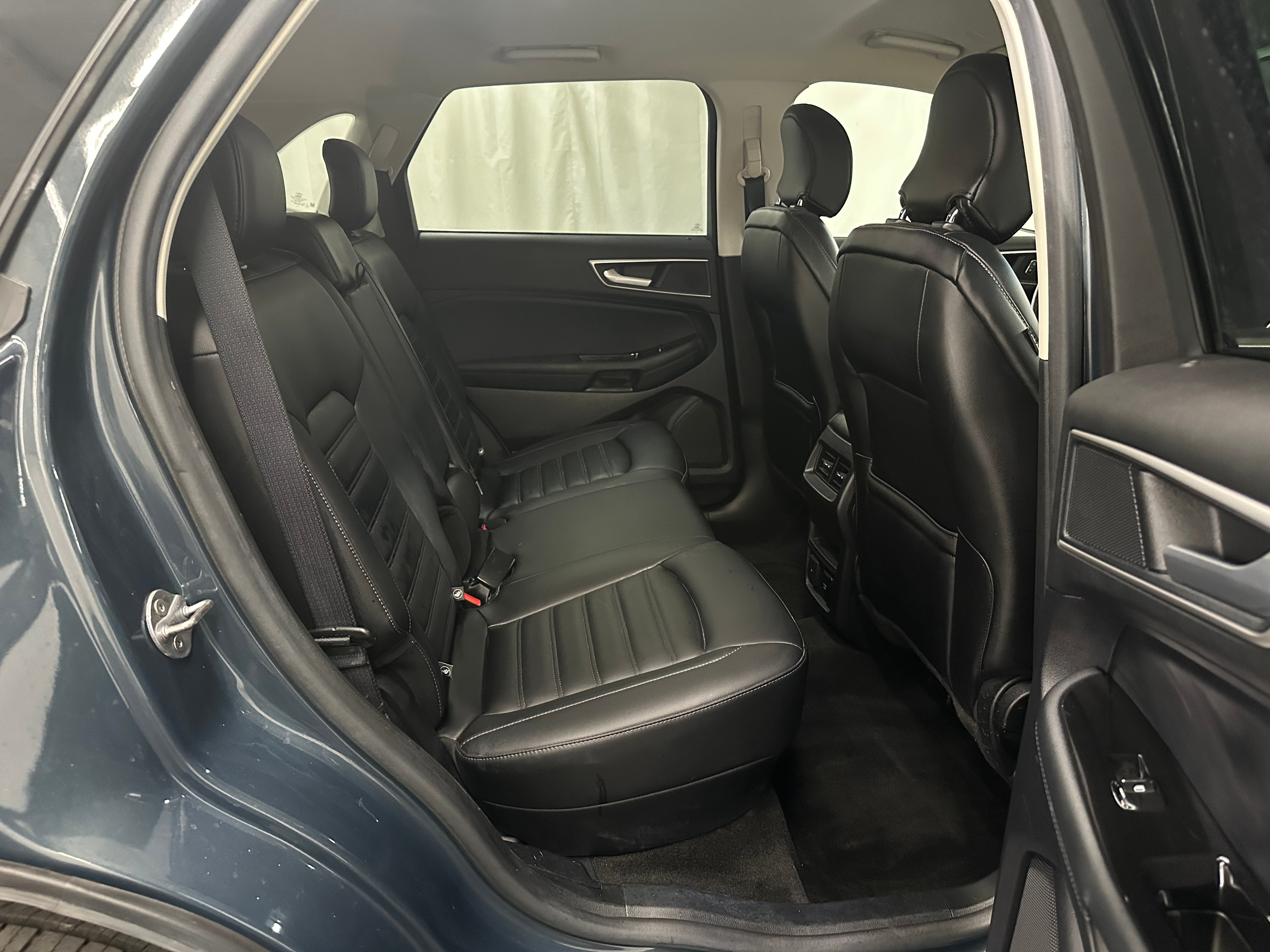 2019 Ford Edge SEL 6