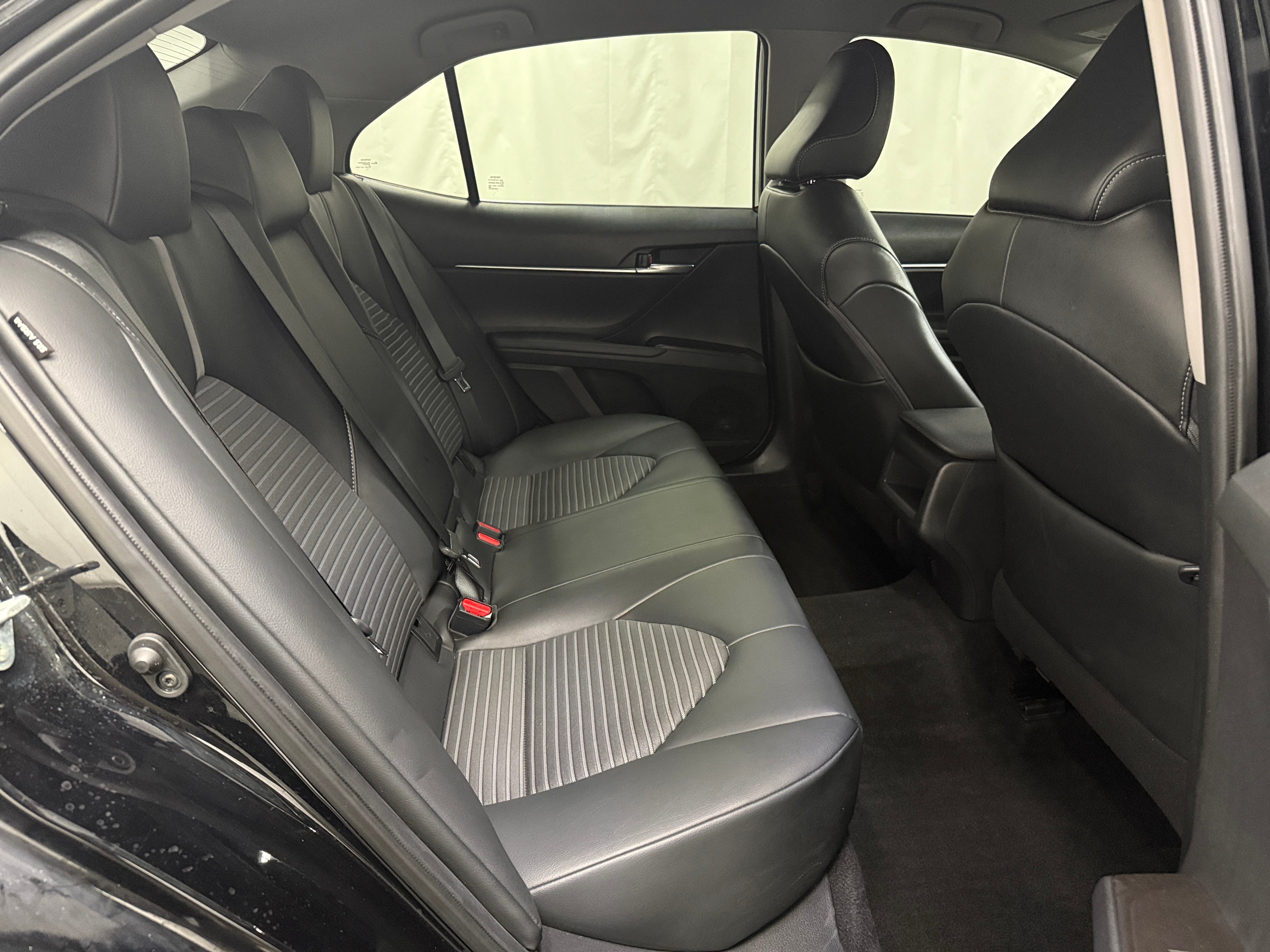 2021 Toyota Camry SE 5