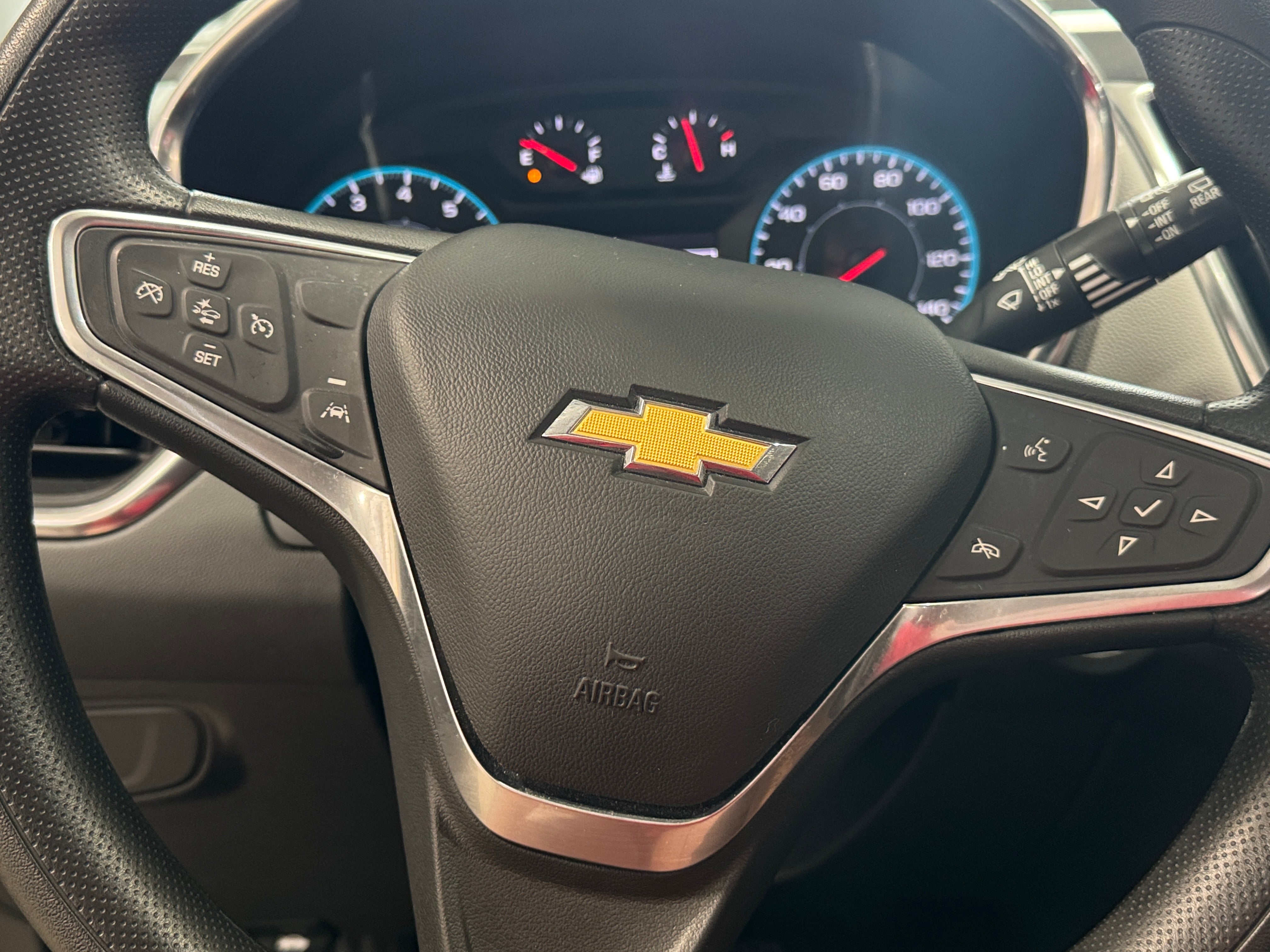 2022 Chevrolet Equinox LS 5
