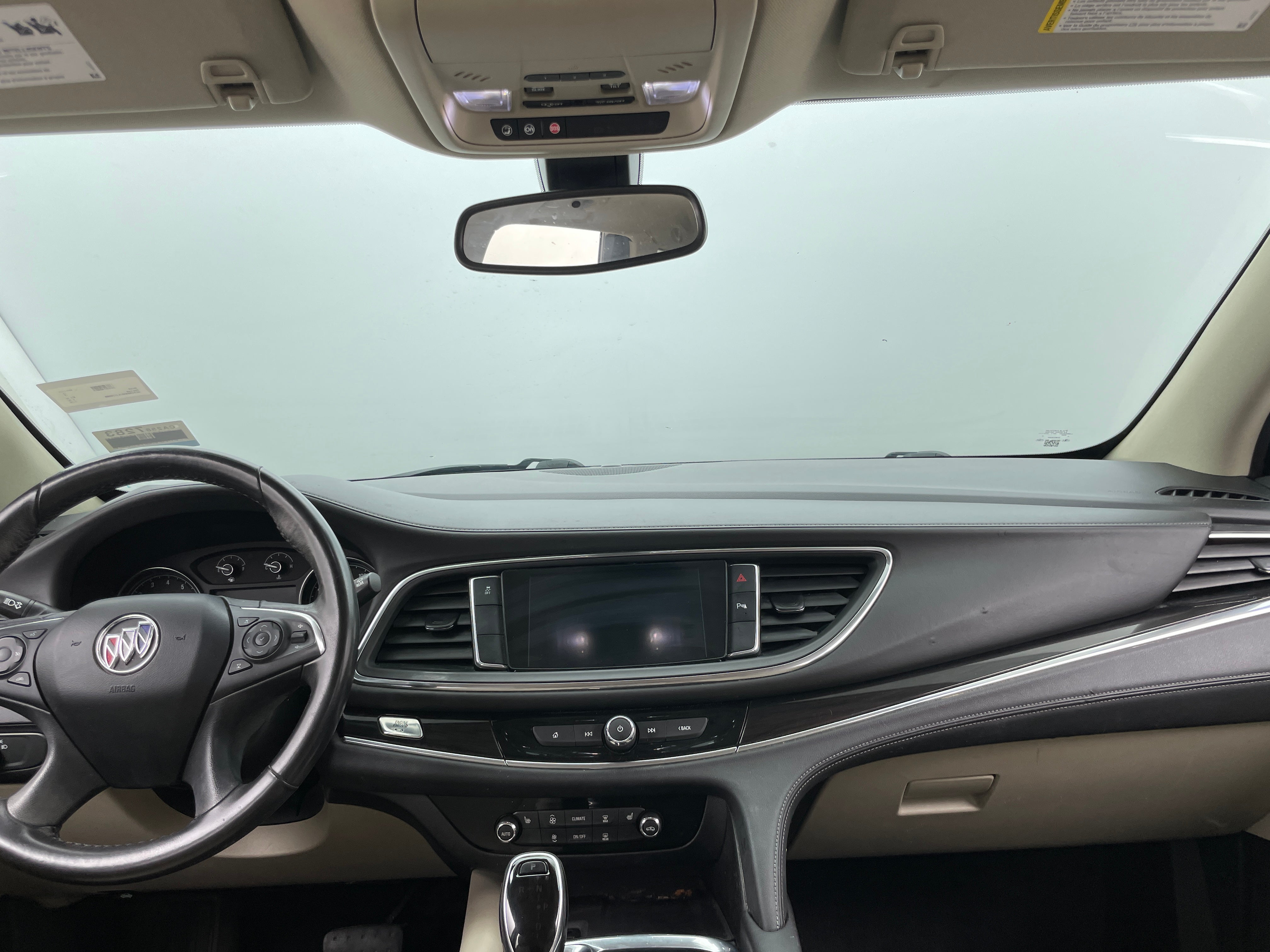 2020 Buick Enclave Essence 2
