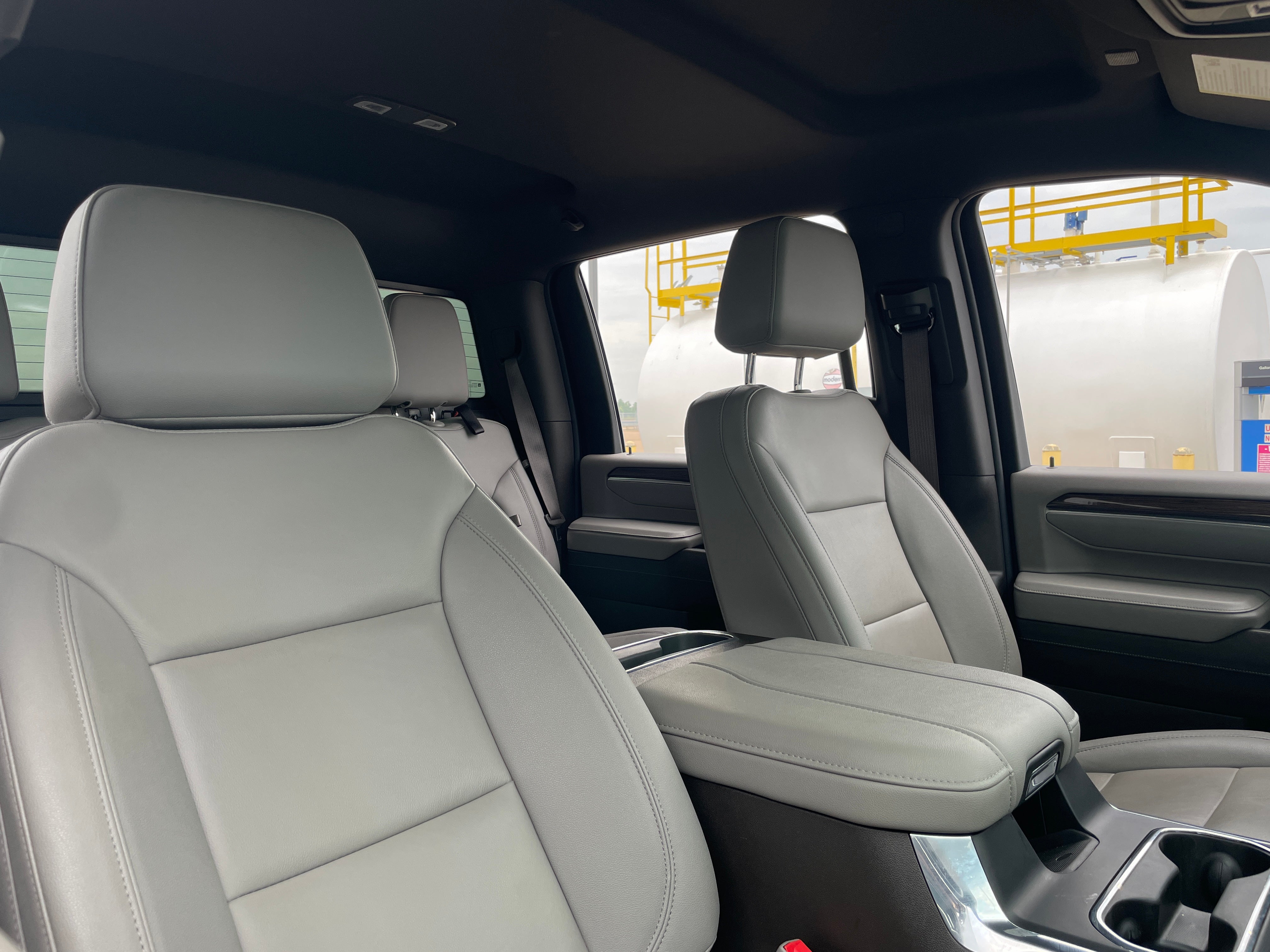 Thumbnail: 2024 Chevrolet Silverado 2500 - 2