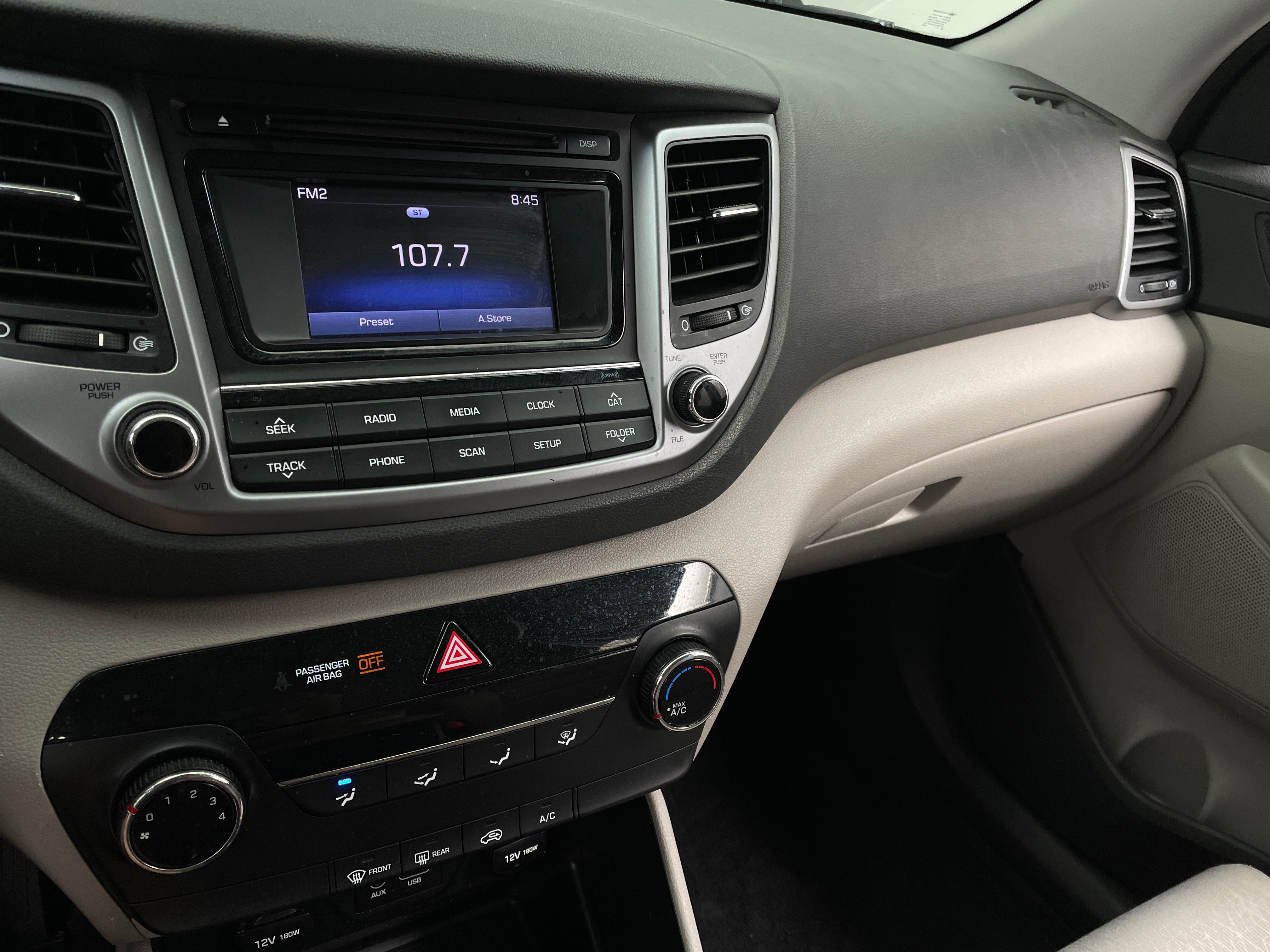 2017 Hyundai Tucson SE 4
