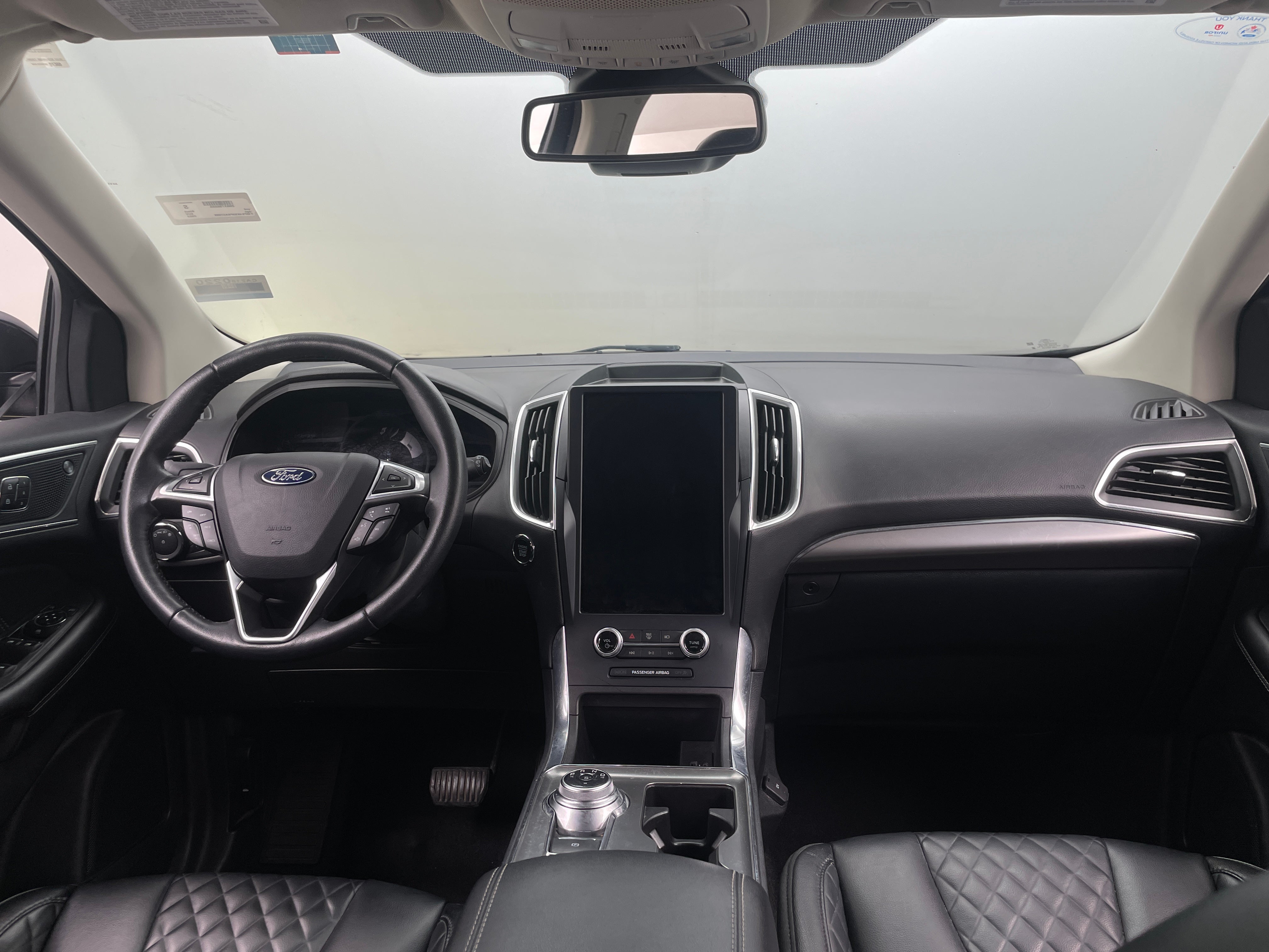 2023 Ford Edge Titanium 2