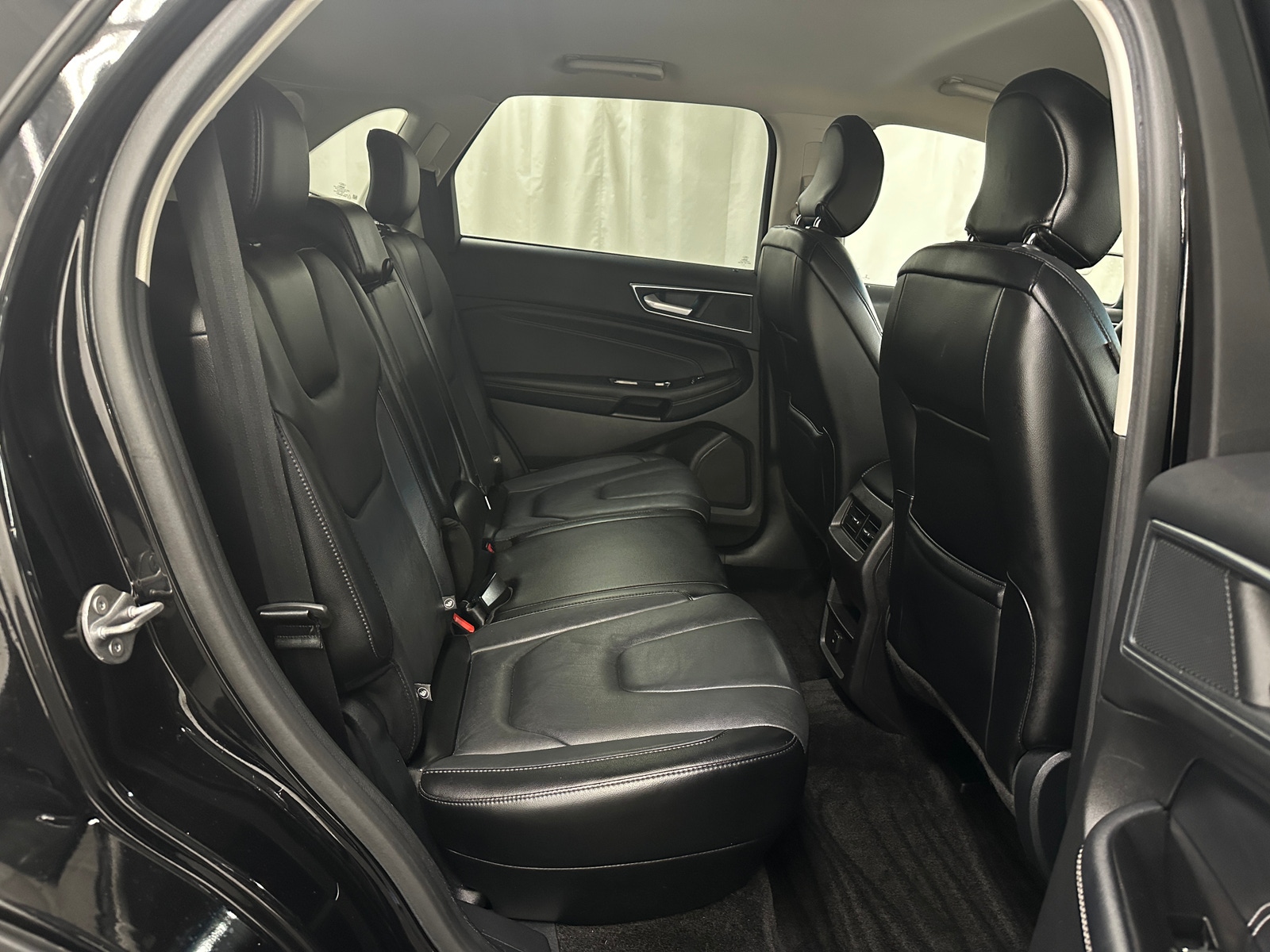 Thumbnail: 2018 Ford Edge - 5
