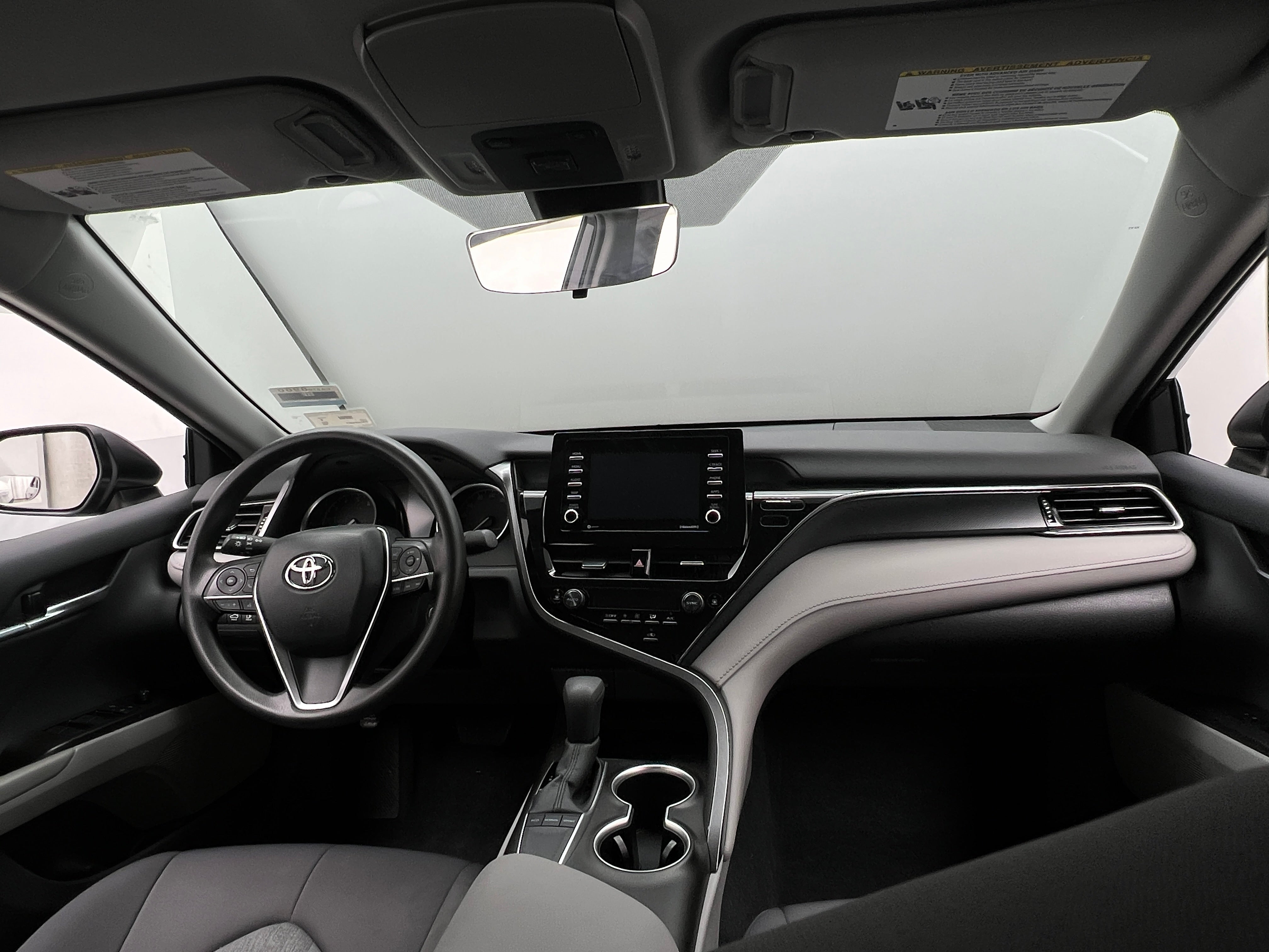 2023 Toyota Camry LE 3