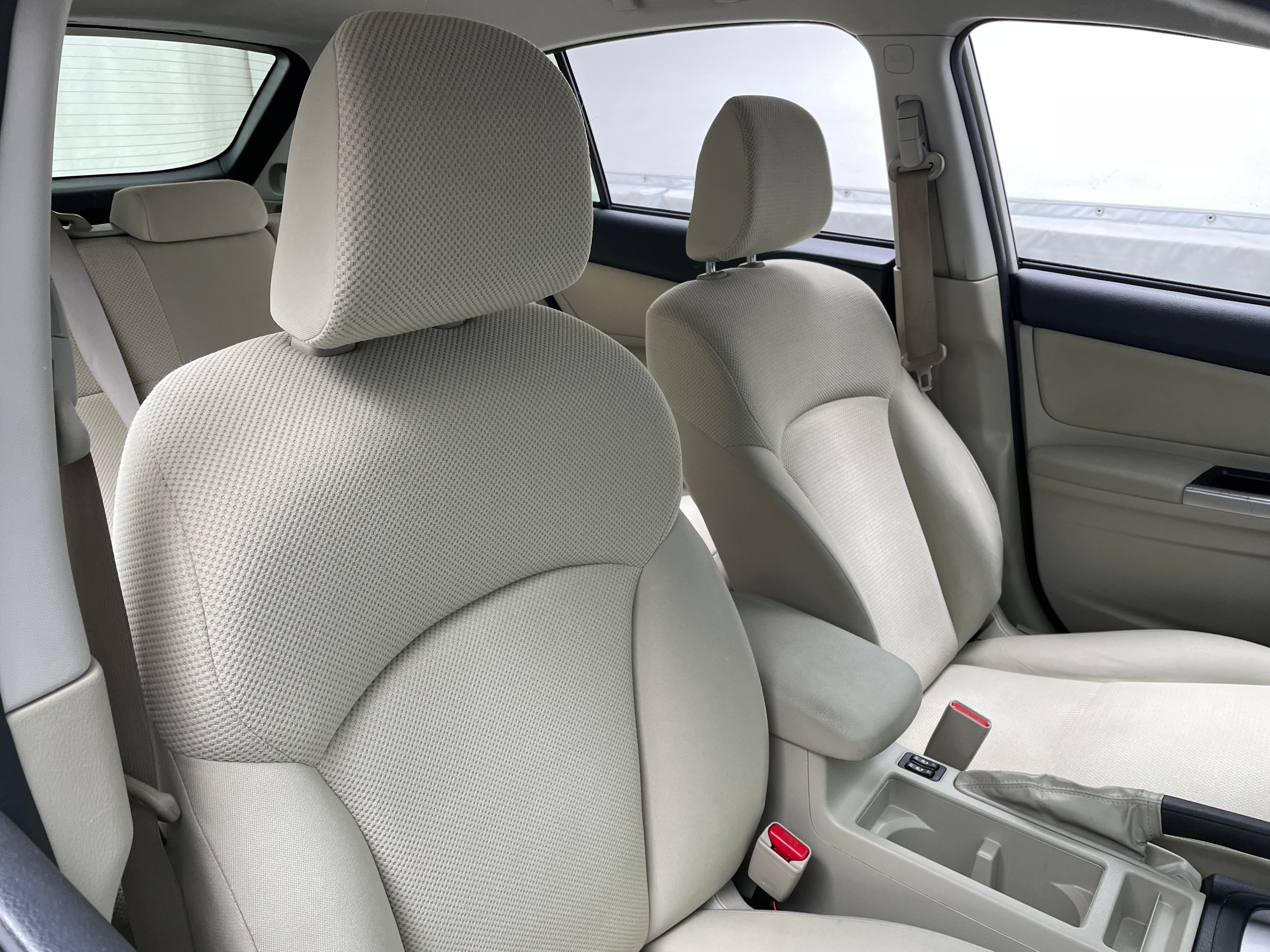 2016 Subaru Impreza Premium 2