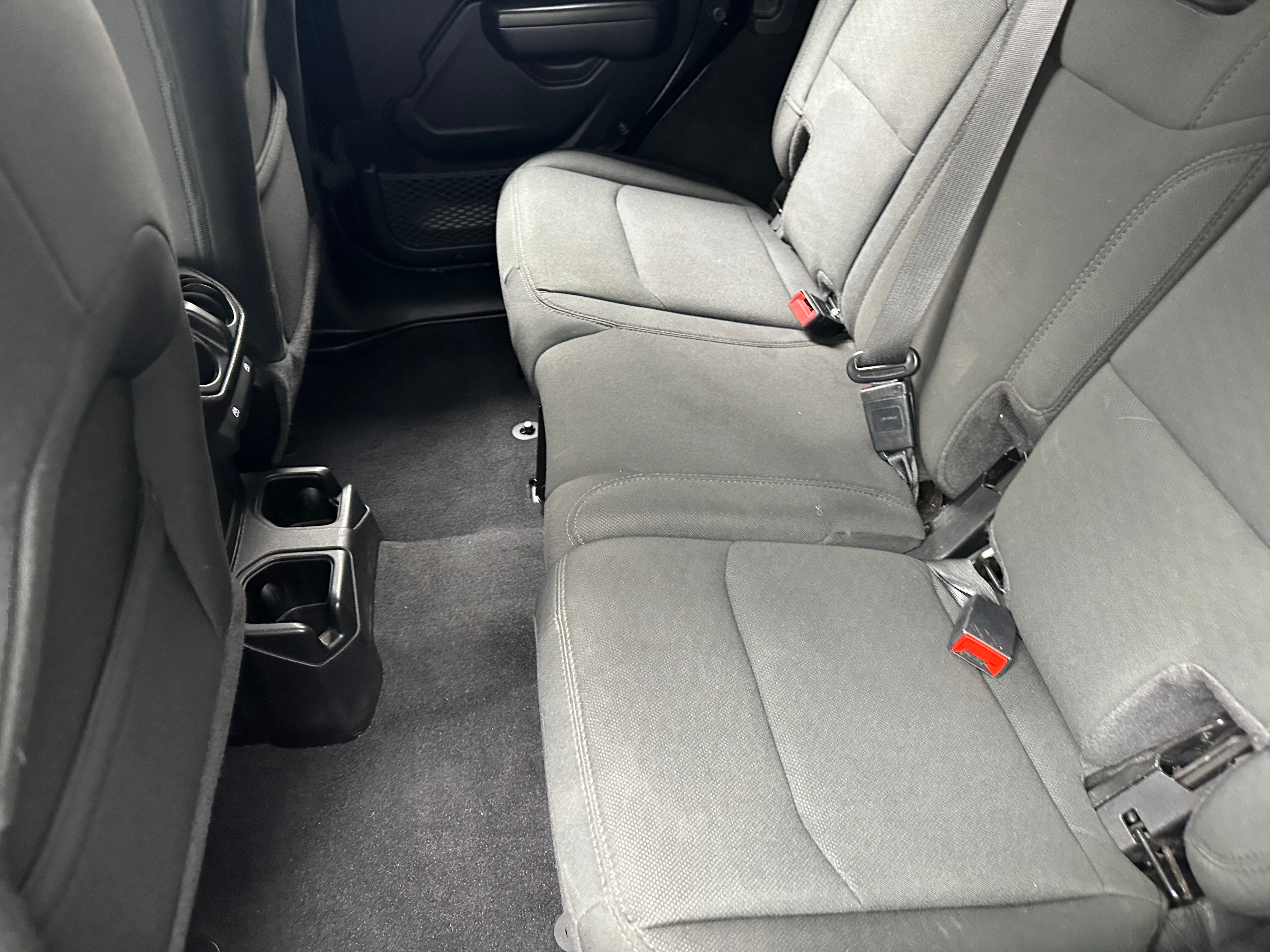 2021 Jeep Wrangler Unlimited Altitude 6