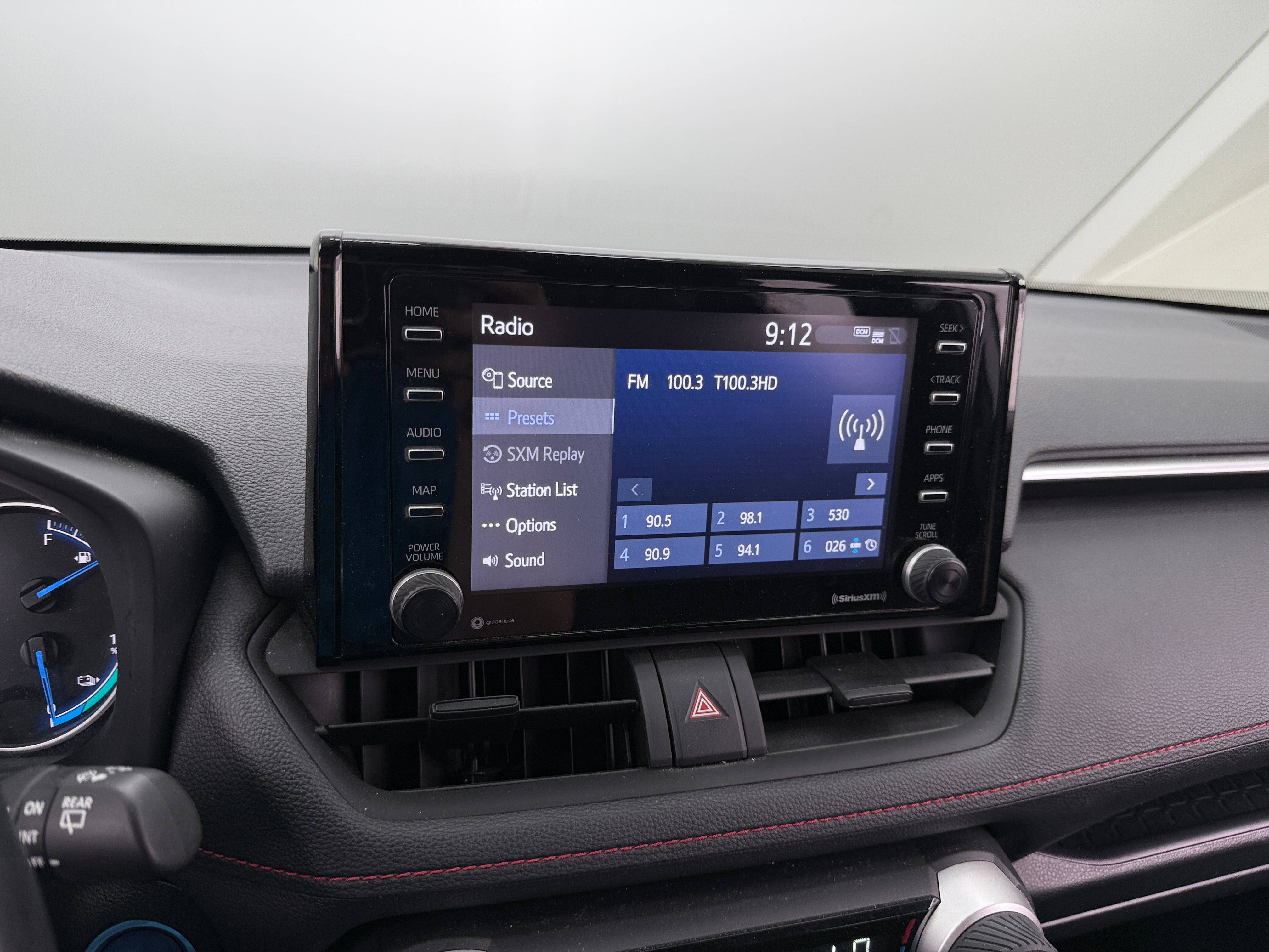 2021 Toyota RAV4 Prime SE 4