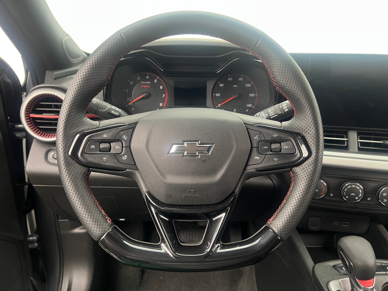 Thumbnail: 2024 Chevrolet Trax - 5