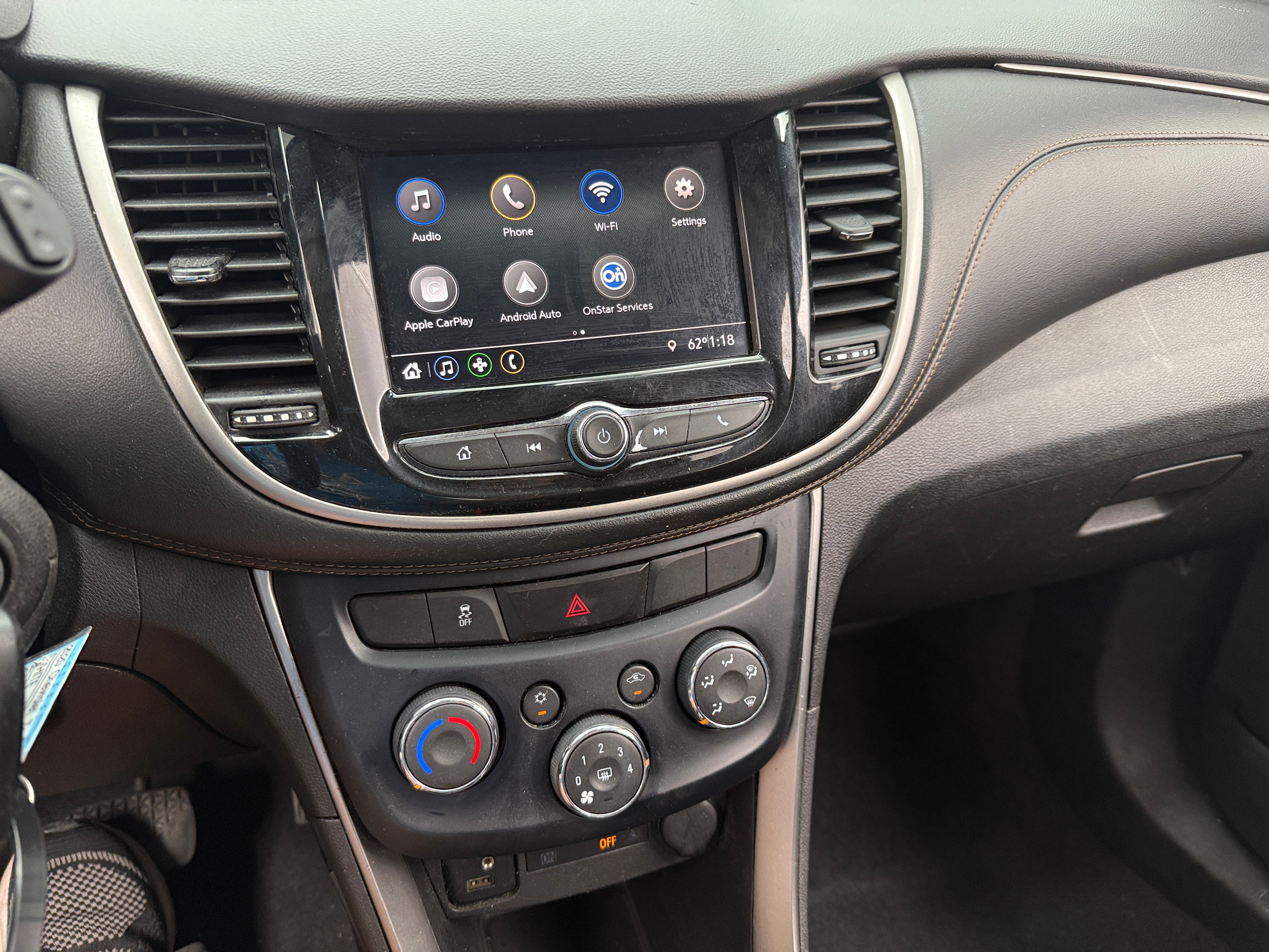2020 Chevrolet Trax LS 4