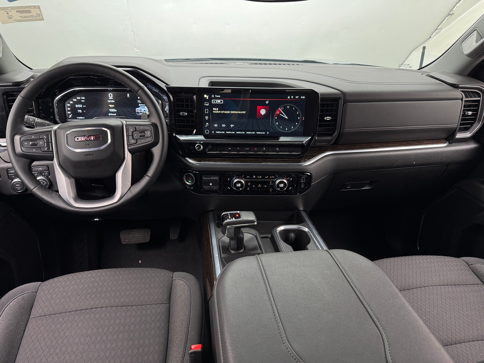 Thumbnail: 2024 GMC Sierra 1500 - 3