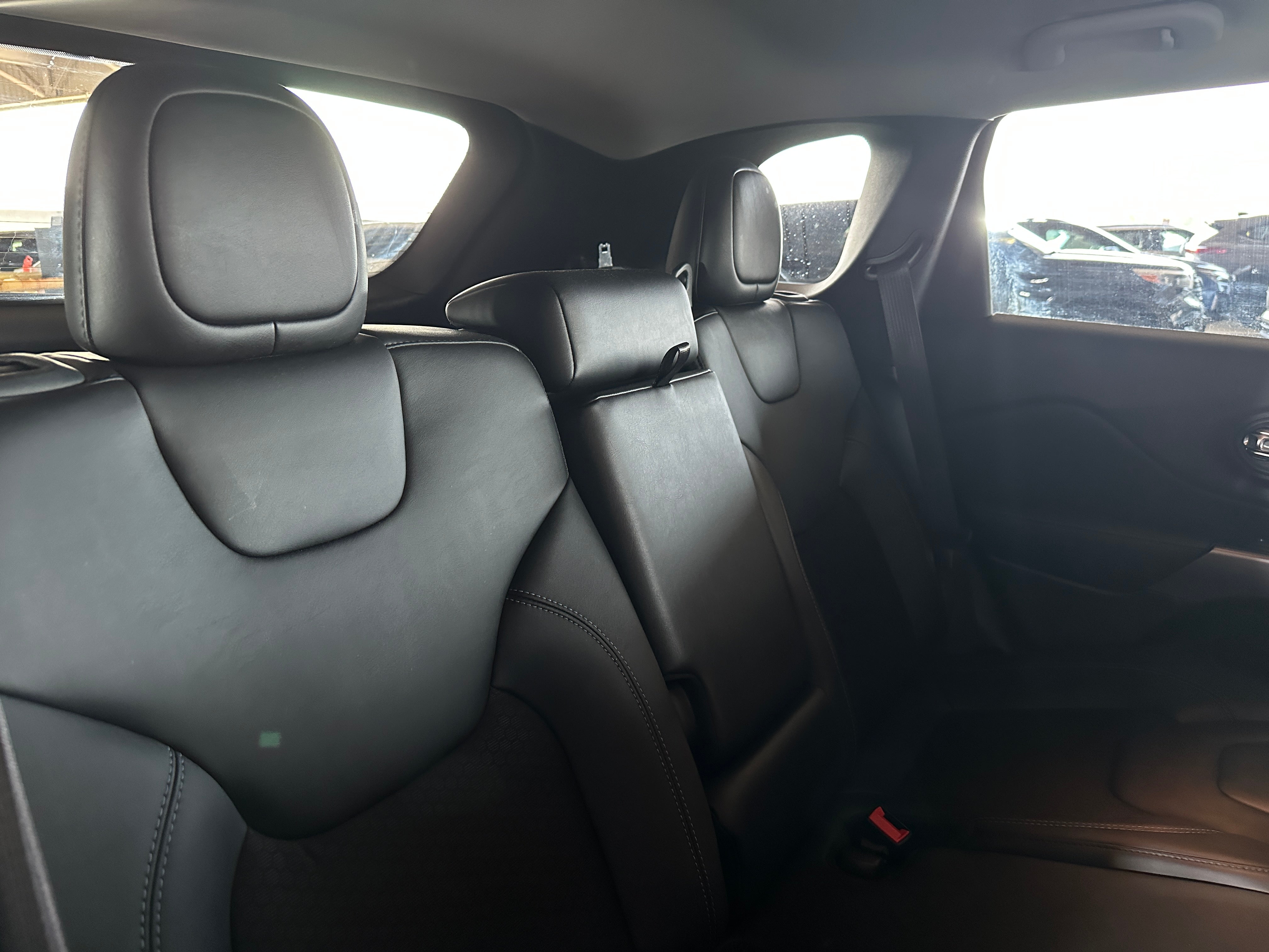 2021 Jeep Cherokee Latitude 6