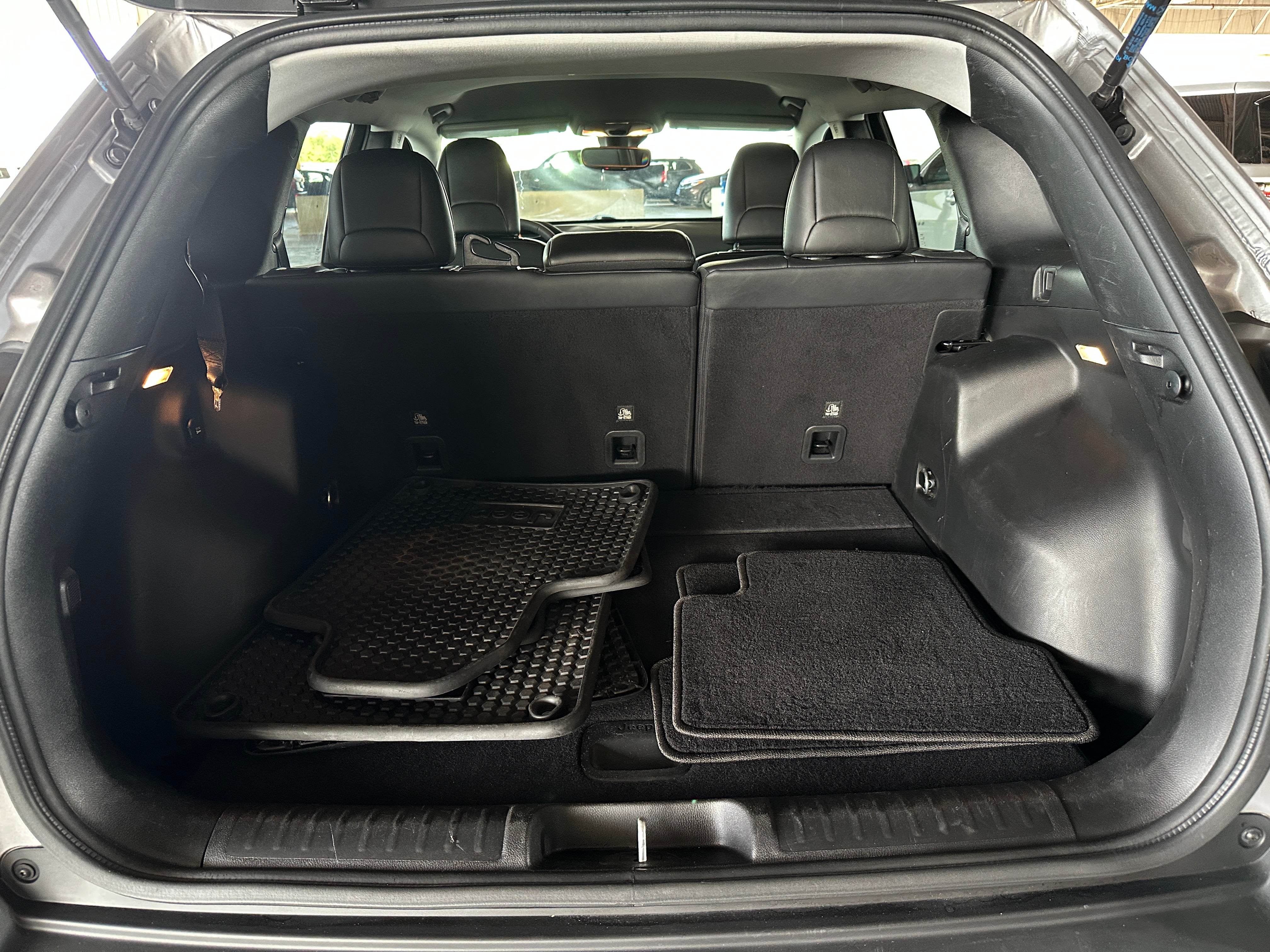 2021 Jeep Cherokee Latitude 7